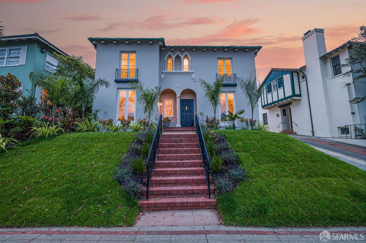 345 Santa Clara Avenue, St Francis Wood