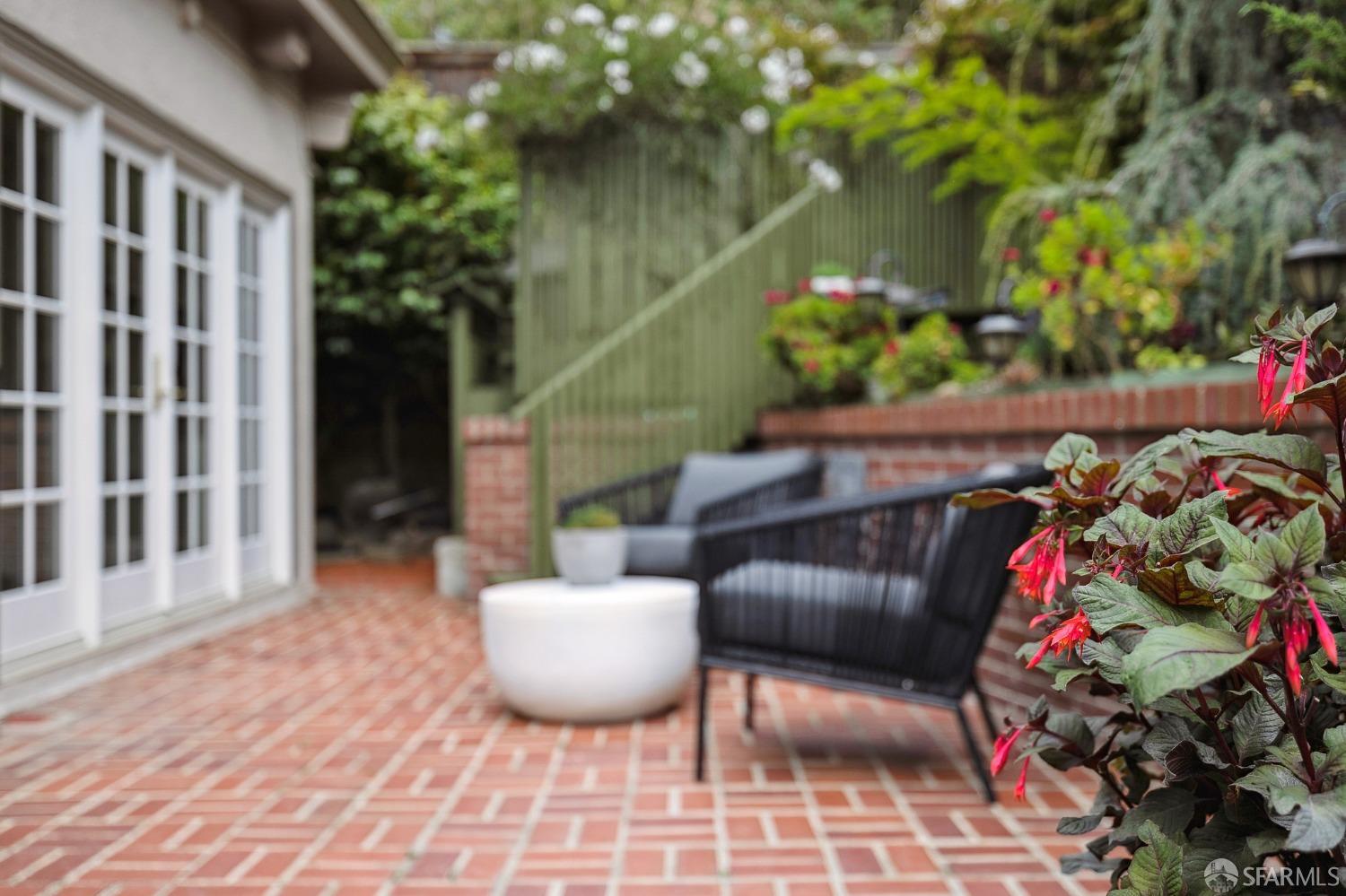 65 Santa Clara Avenue, St Francis Wood