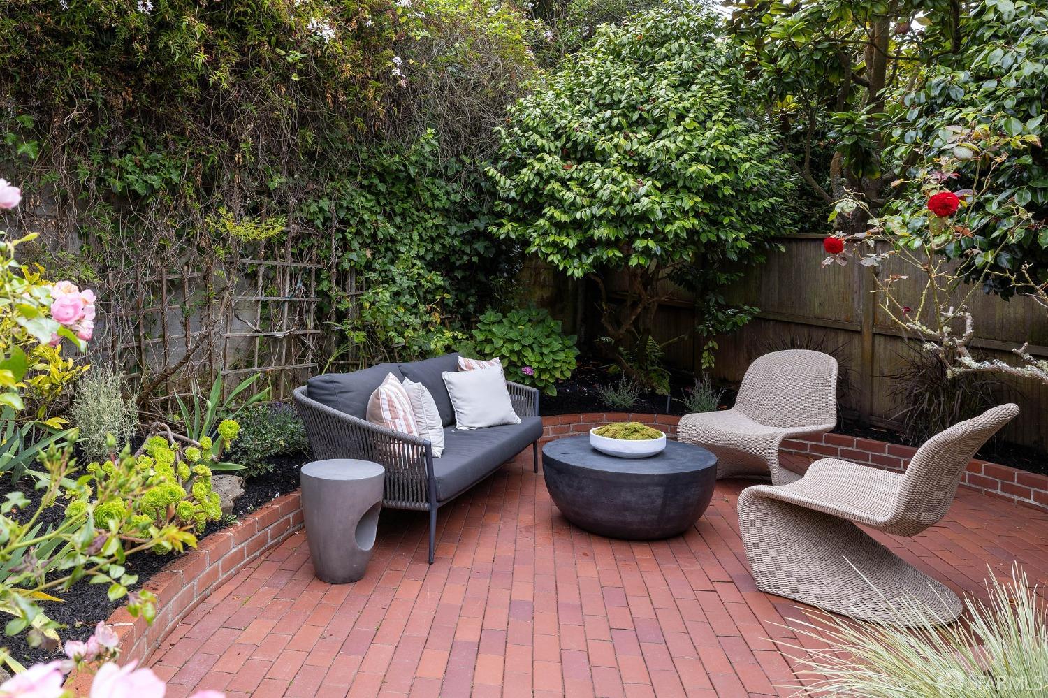 65 Santa Clara Avenue, St Francis Wood