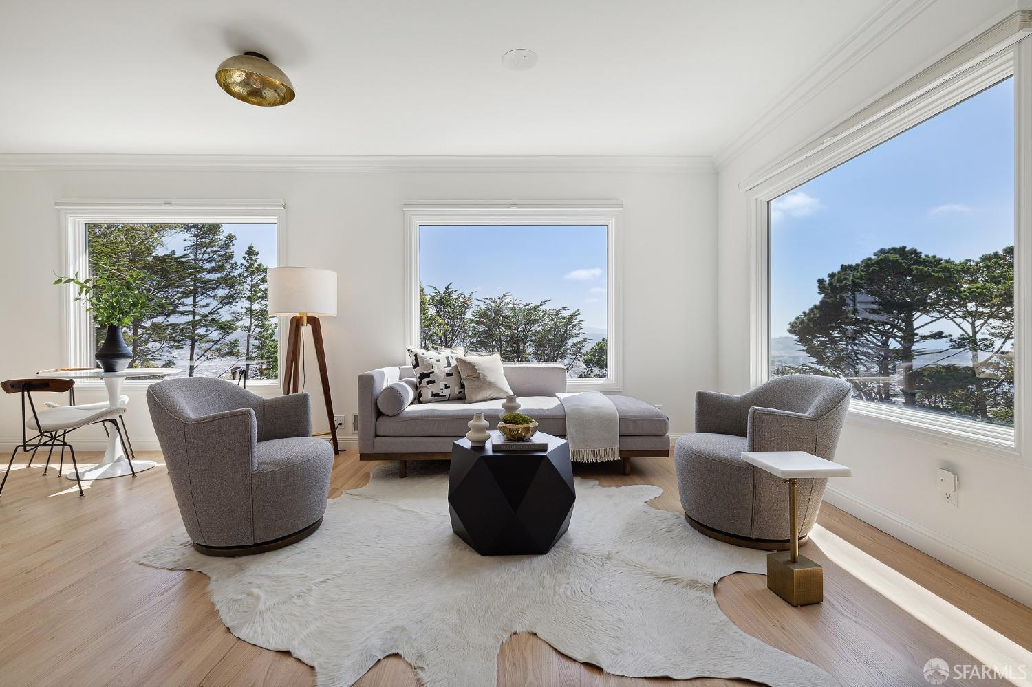 80 Robinhood Drive, Sherwood Forest