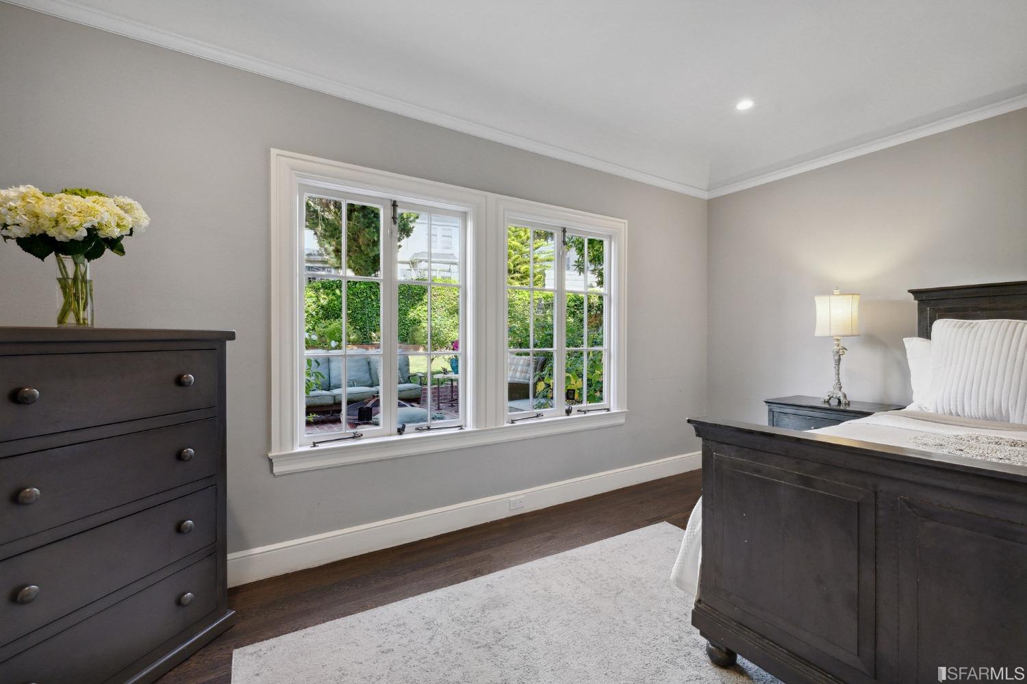 29 San Leandro Way