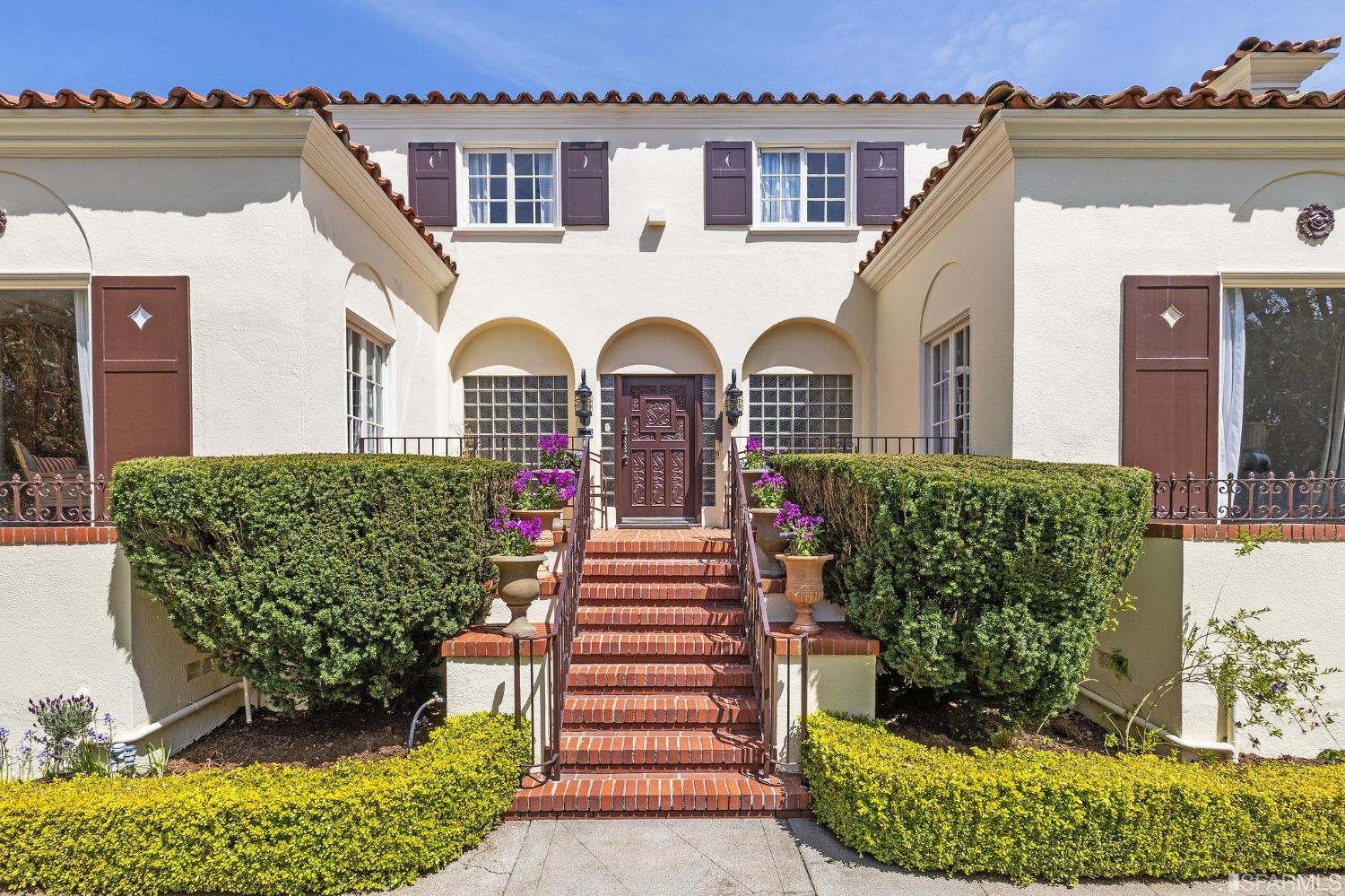 29 San Leandro Way