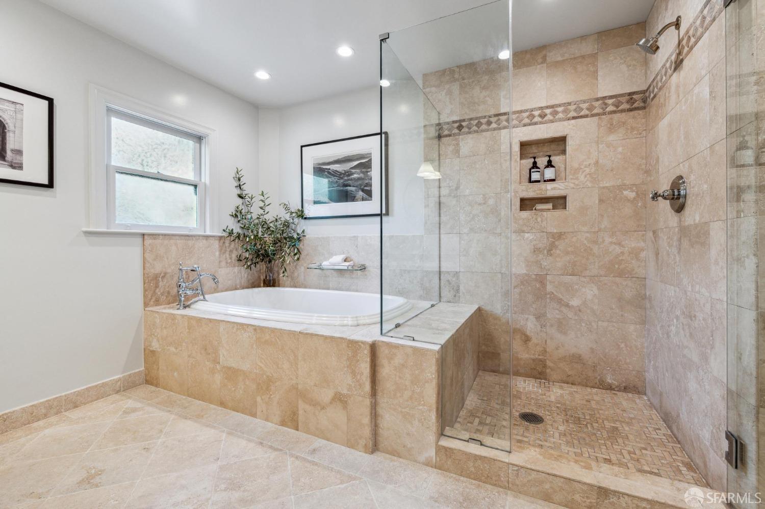 220 Magellan Avenue, Forest Hill