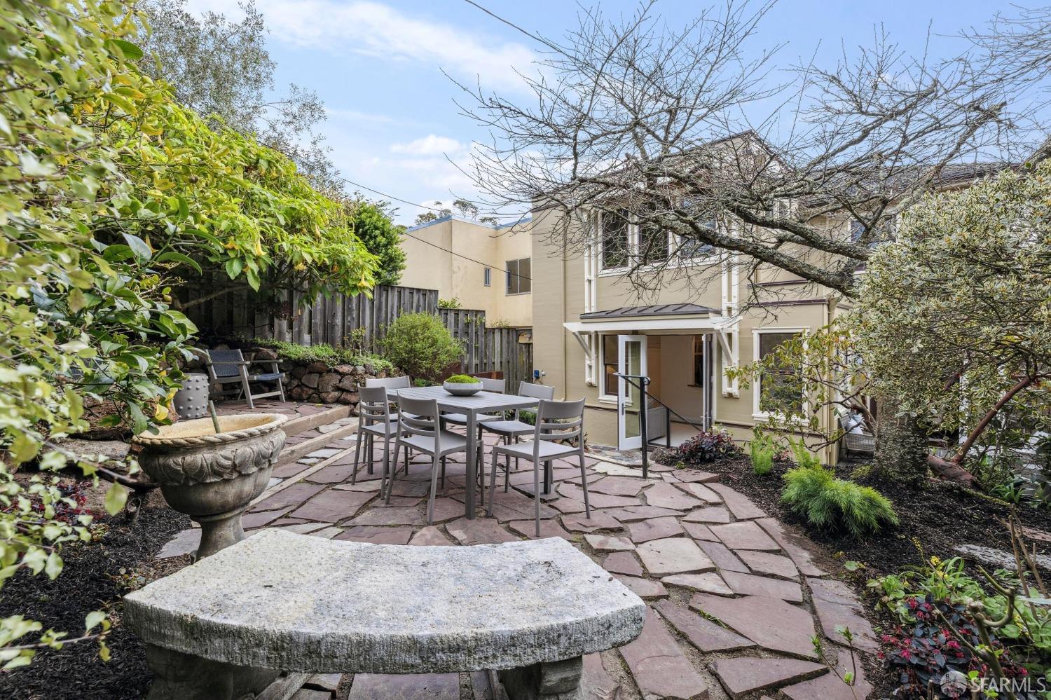 220 Magellan Avenue, Forest Hill