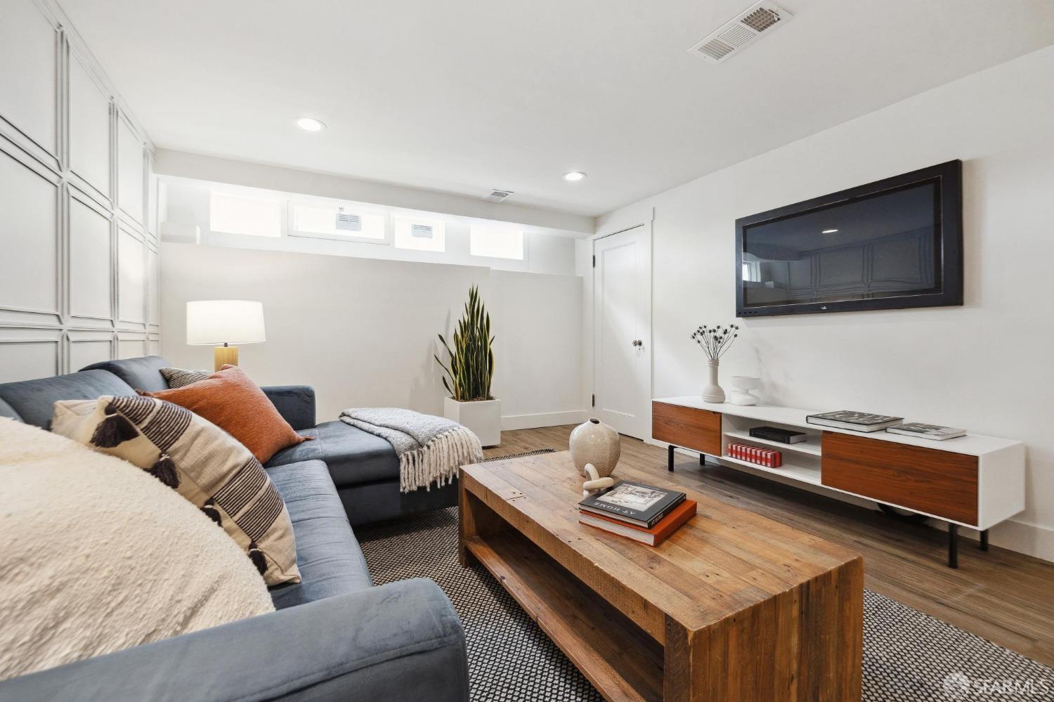 275 Santa Clara Avenue, St Francis Wood