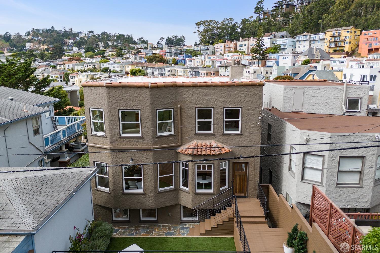 635 Ulloa Street, West Portal