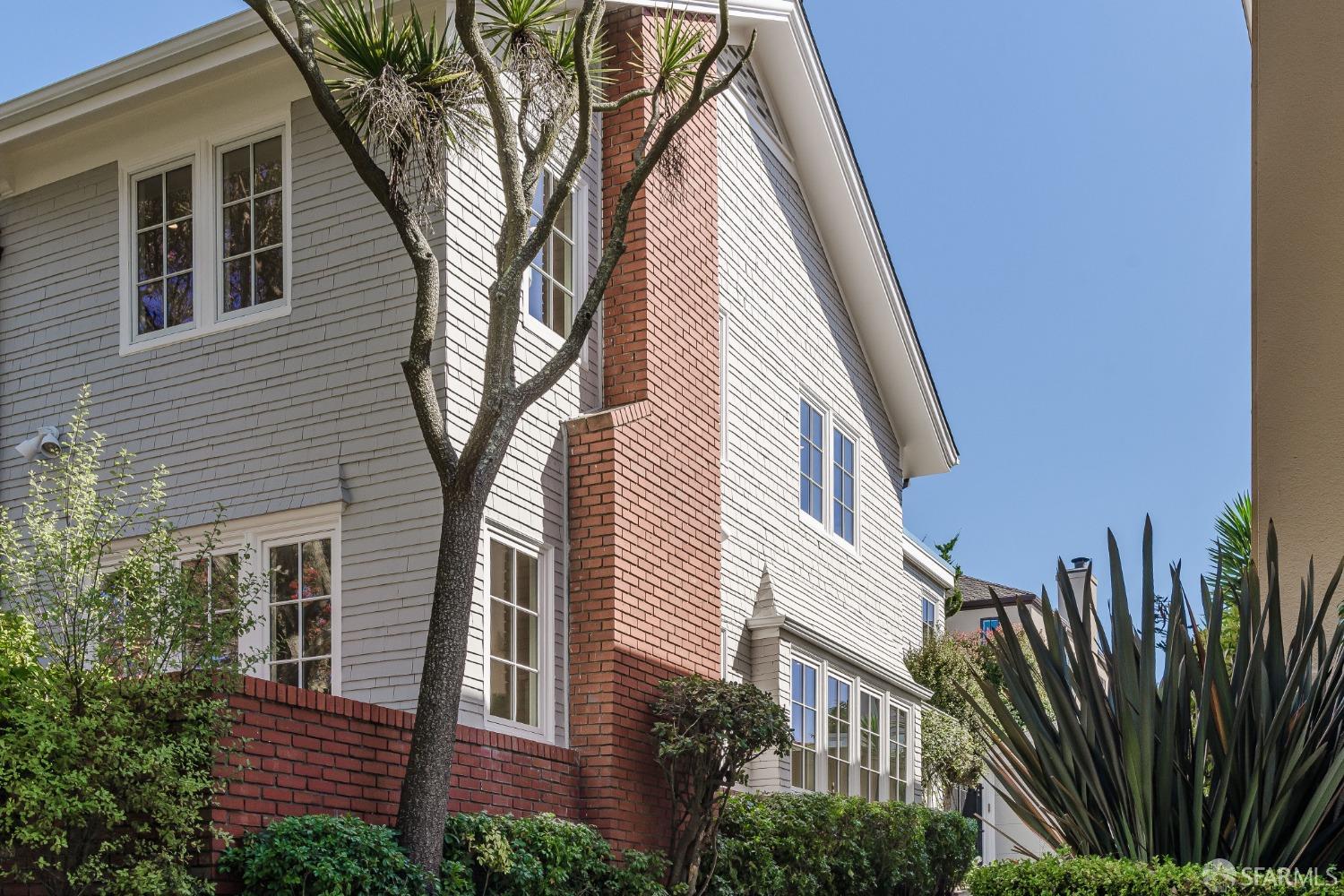 163 San Leandro Way, St Francis Wood
