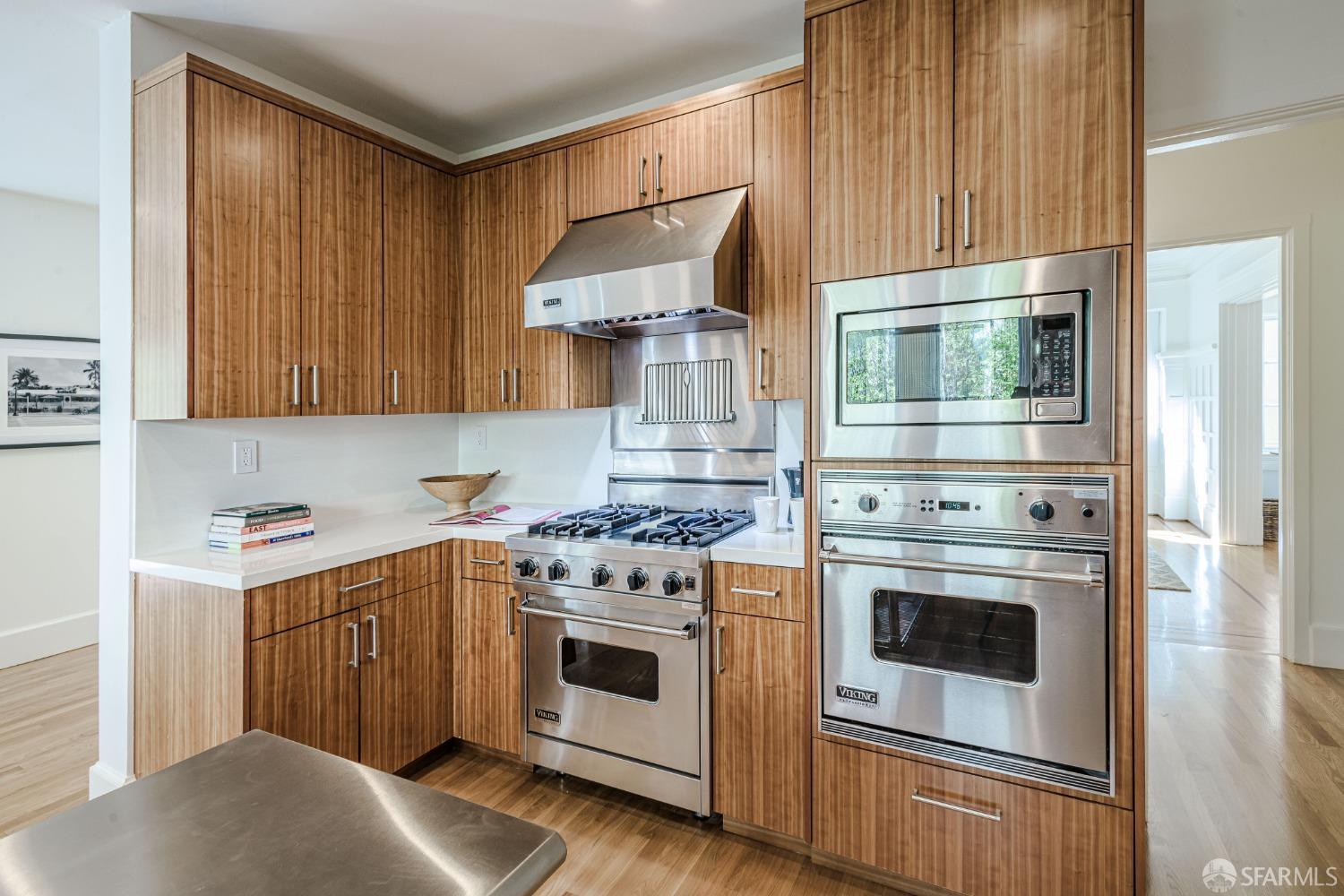 163 San Leandro Way, St Francis Wood