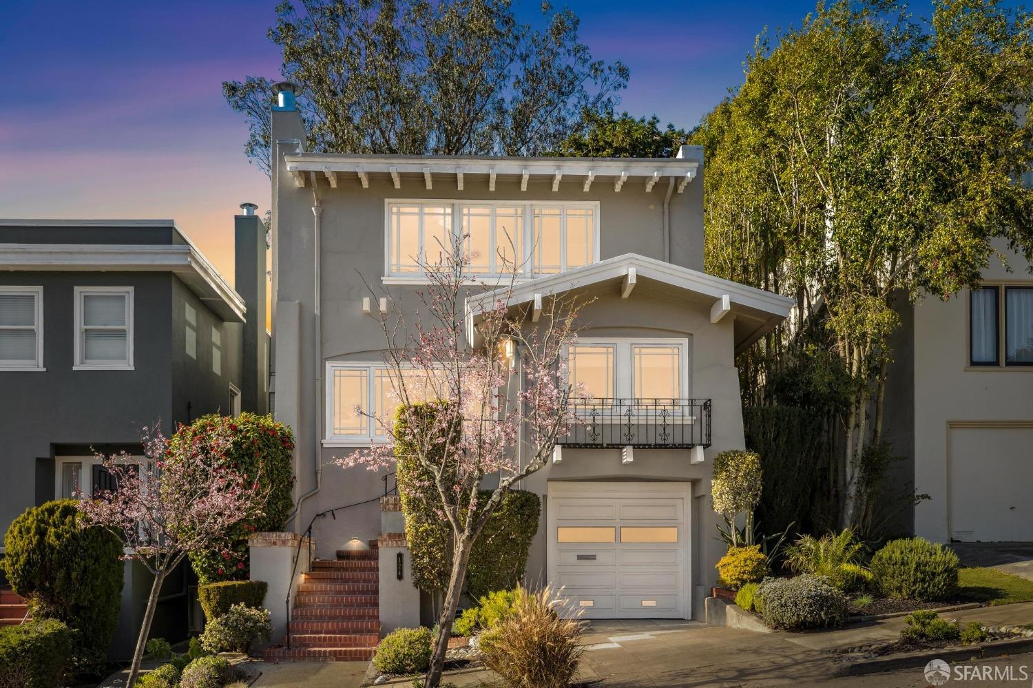 124 Forest Side Avenue, West Portal