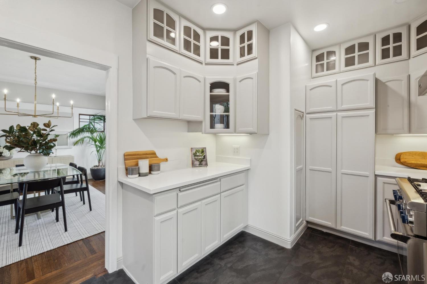 124 Forest Side Avenue, West Portal
