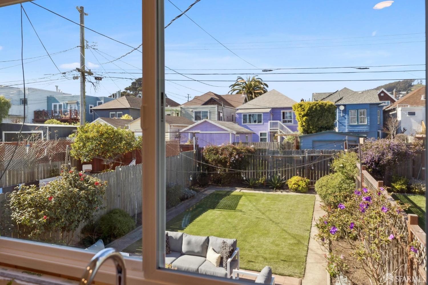 68 Otsego Avenue, Mission Terrace