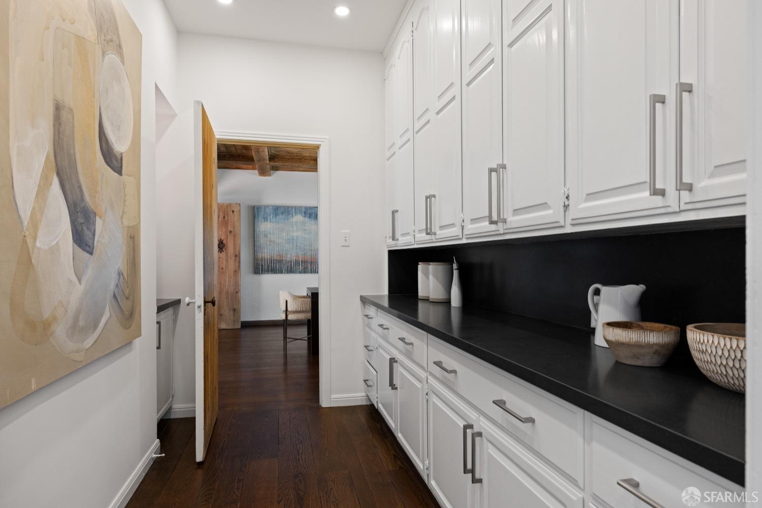 235 Lansdale Avenue, Sherwood Forest