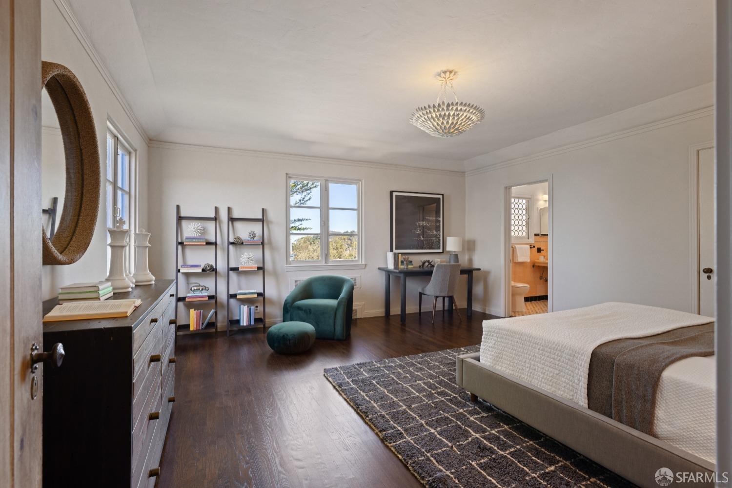 235 Lansdale Avenue, Sherwood Forest