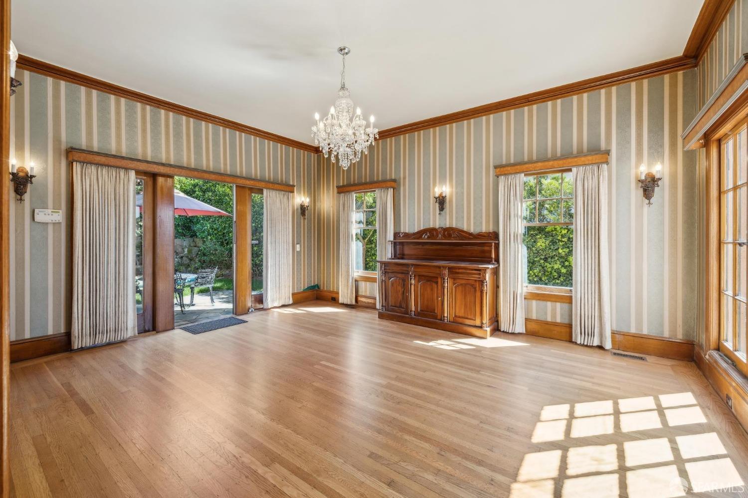 245 Santa Clara Avenue, St Francis Wood