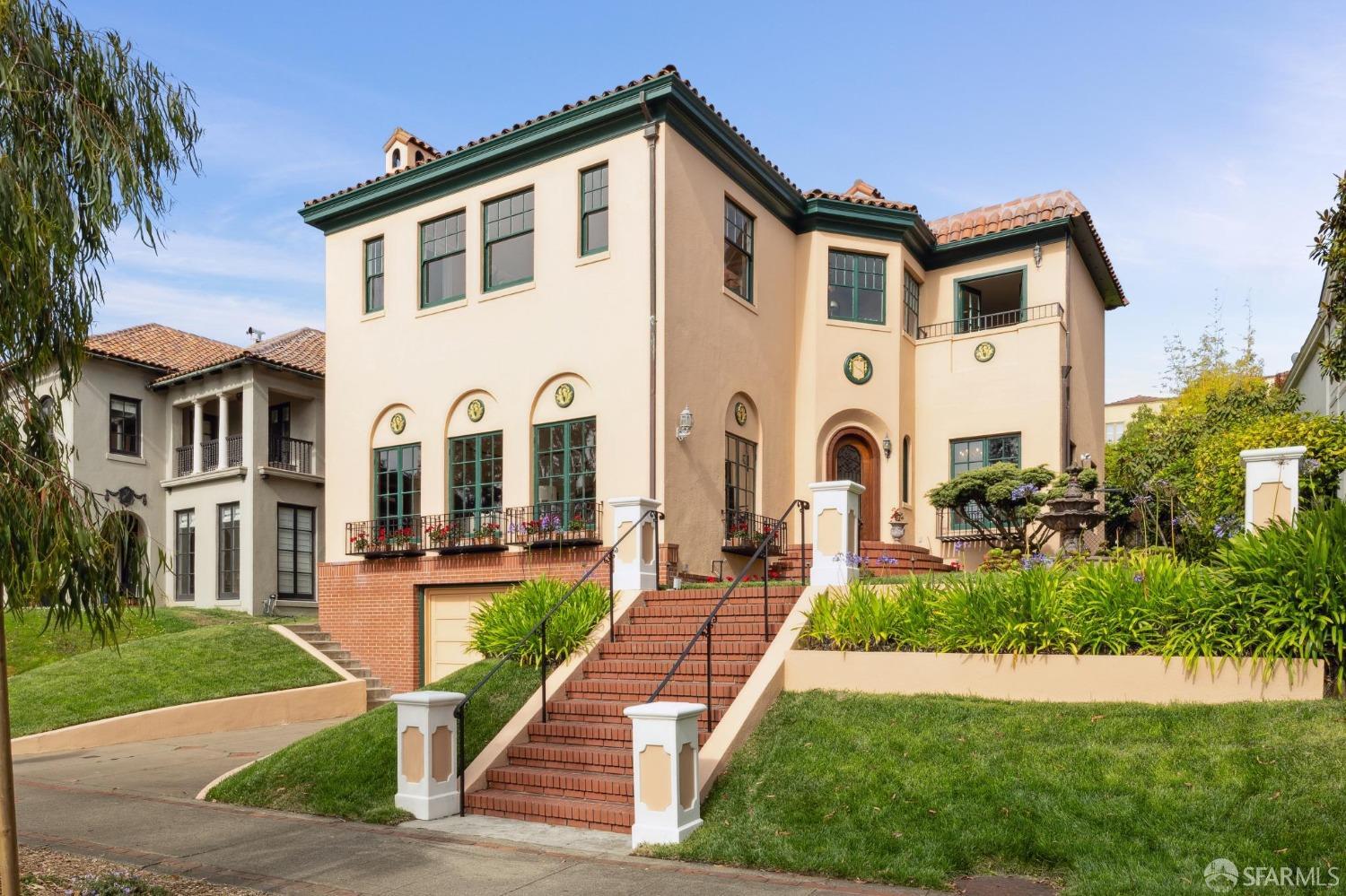 245 Santa Clara Avenue, St Francis Wood