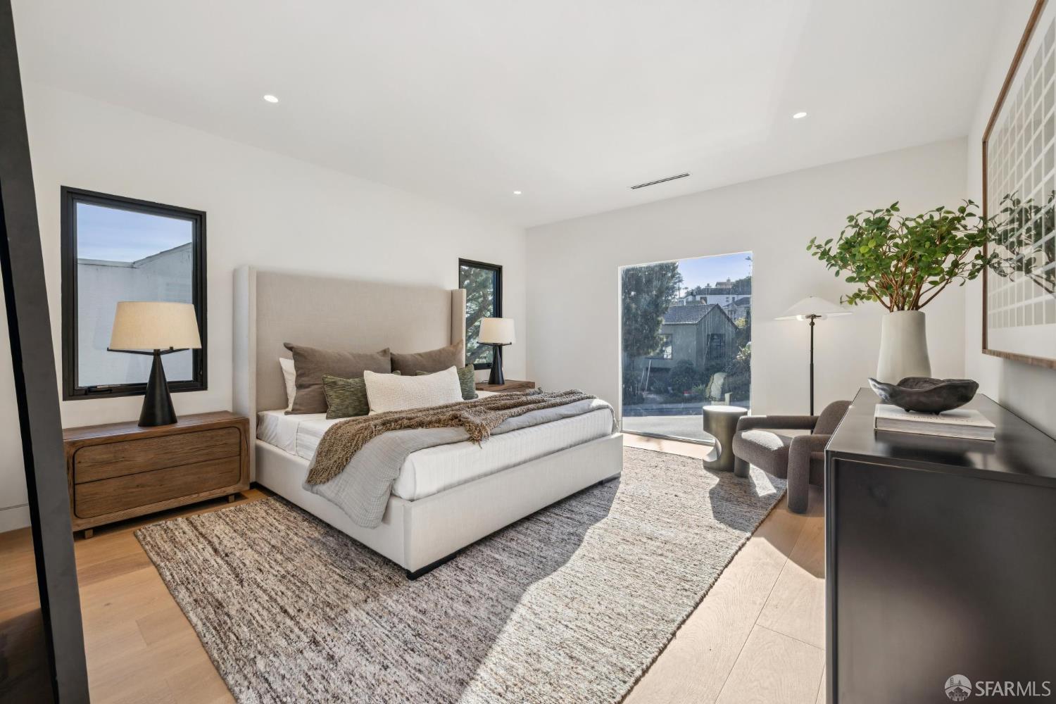 199 Brentwood Avenue