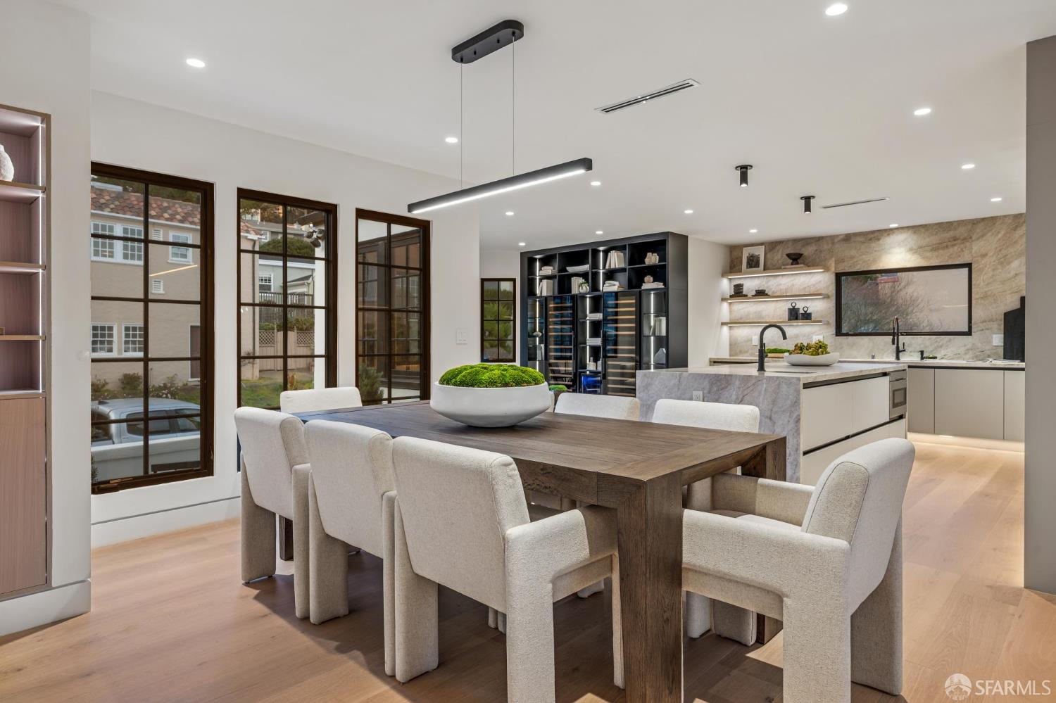 199 Brentwood Avenue