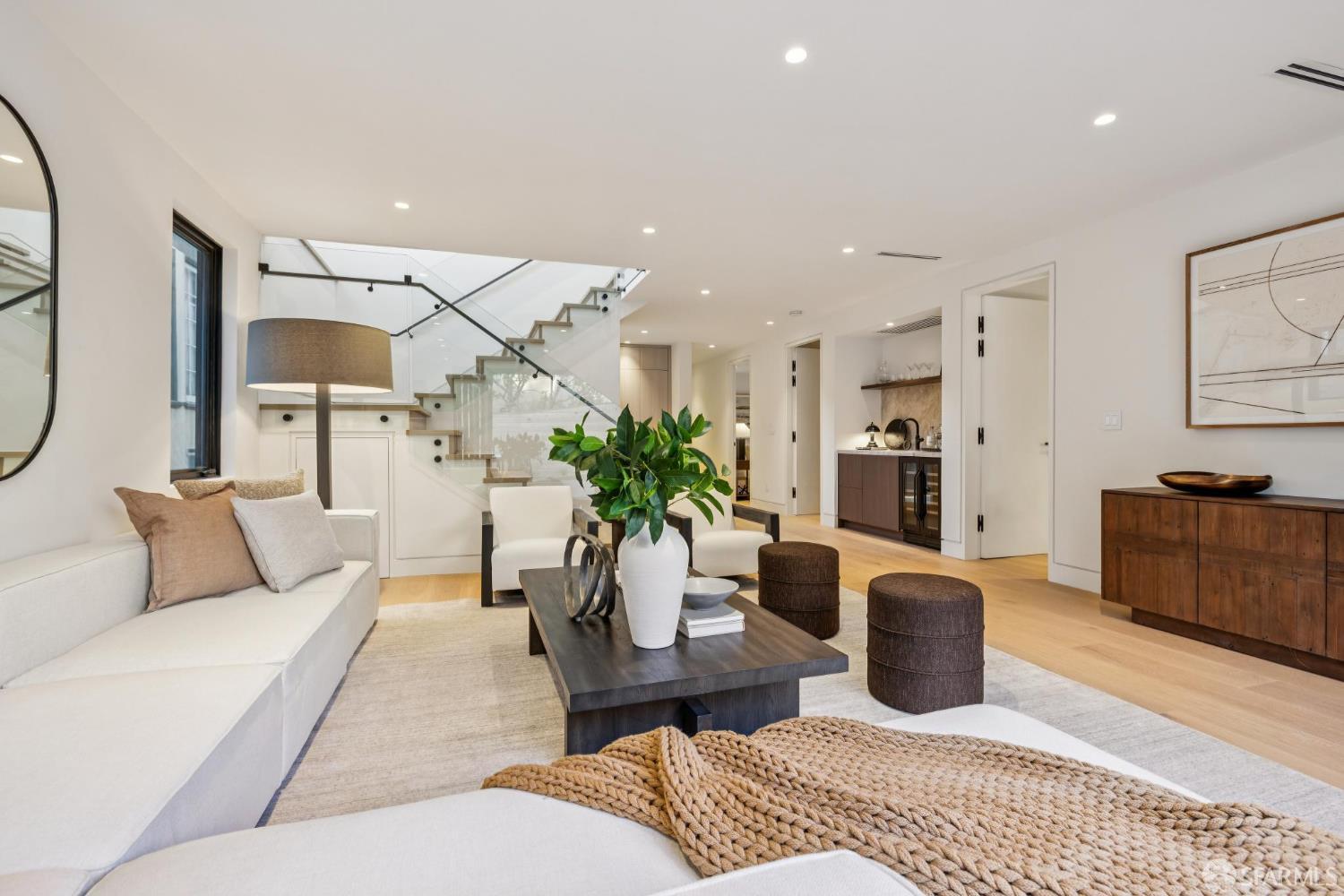 199 Brentwood Avenue