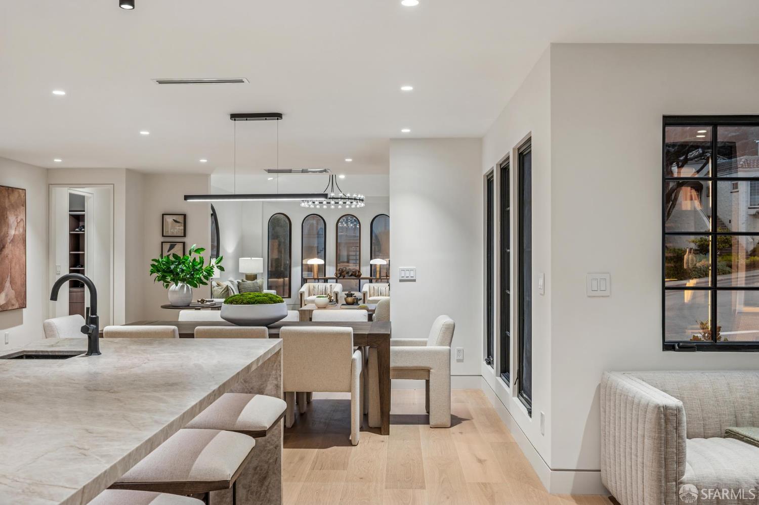 199 Brentwood Avenue