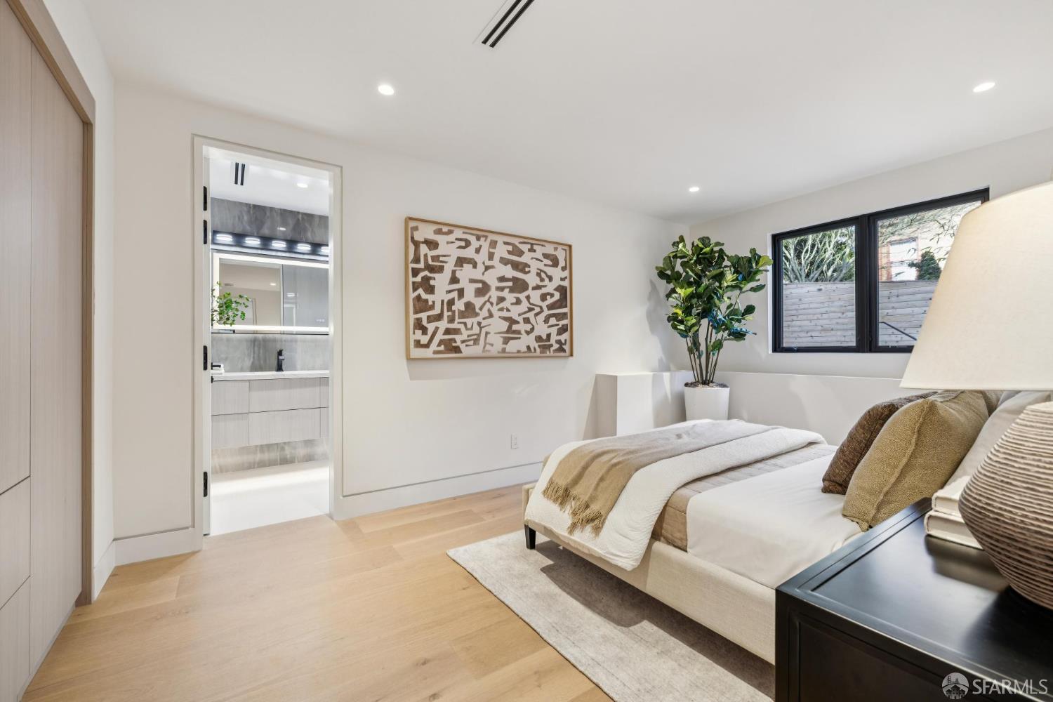 199 Brentwood Avenue