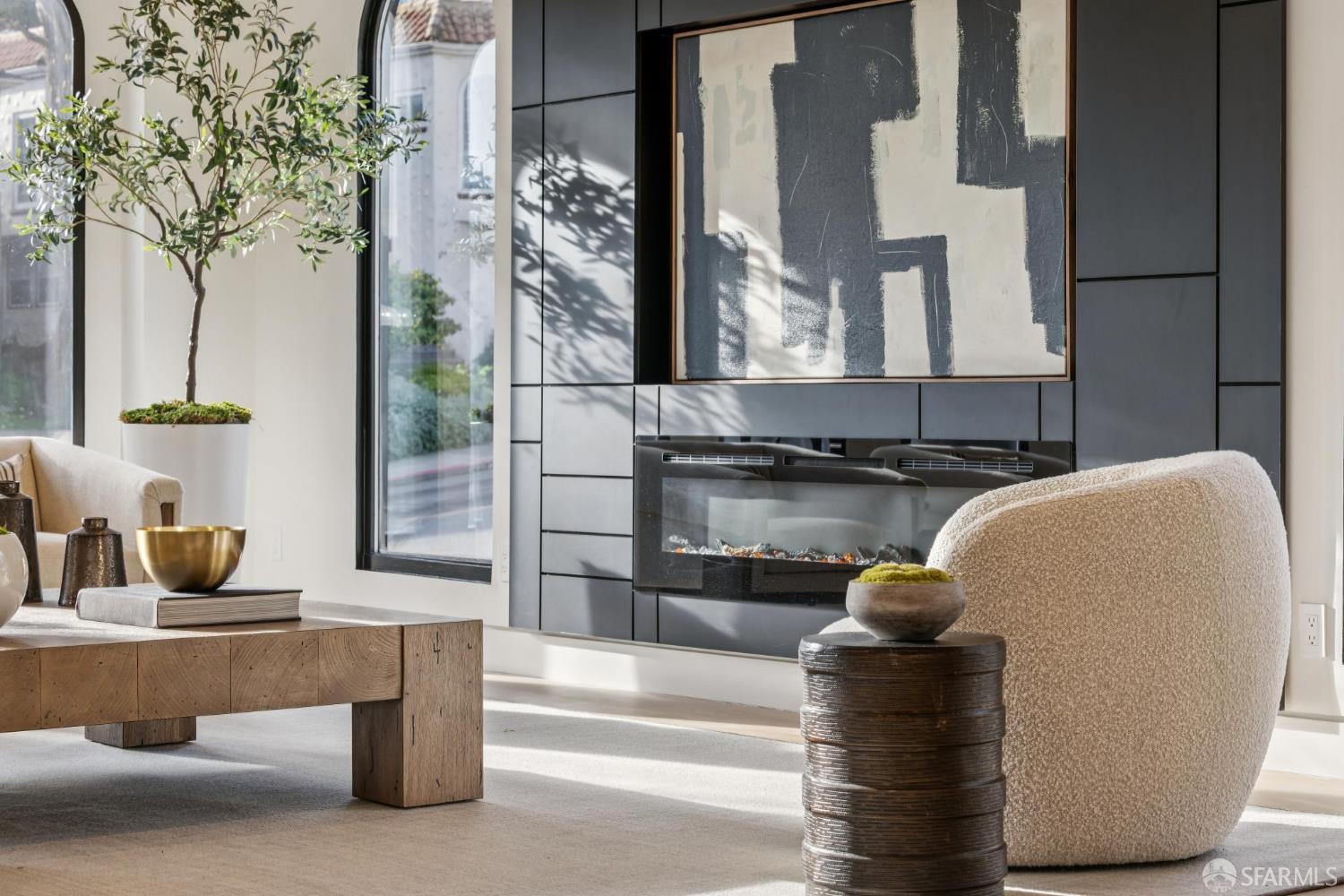 199 Brentwood Avenue