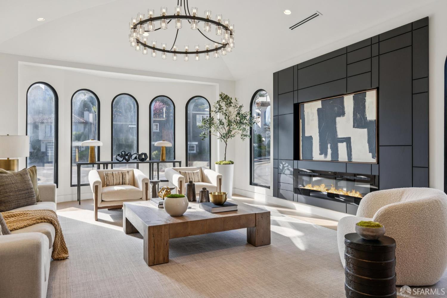 199 Brentwood Avenue