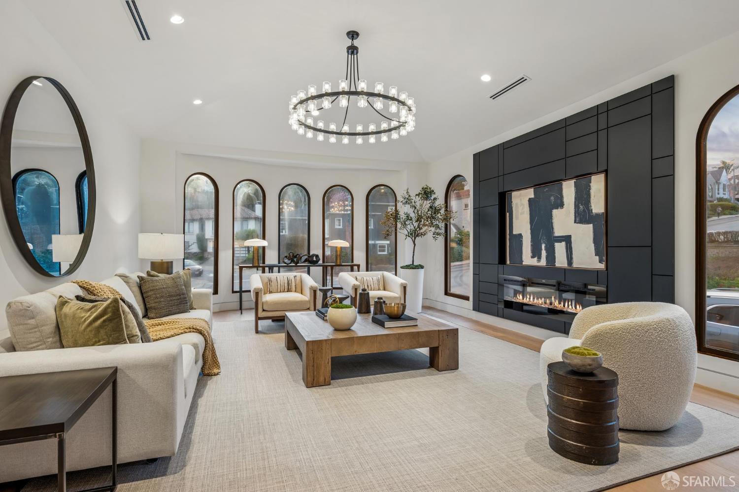 199 Brentwood Avenue