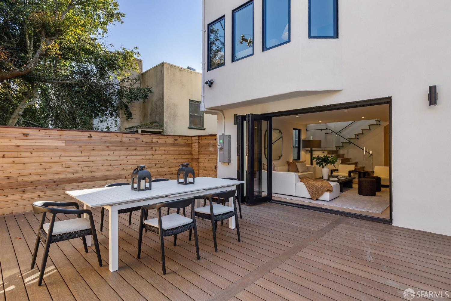 199 Brentwood Avenue