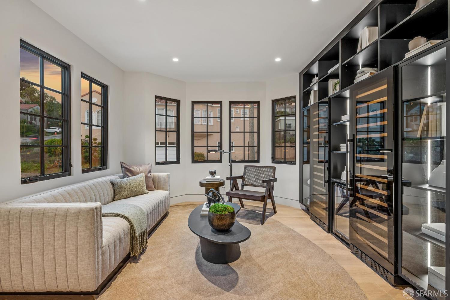 199 Brentwood Avenue