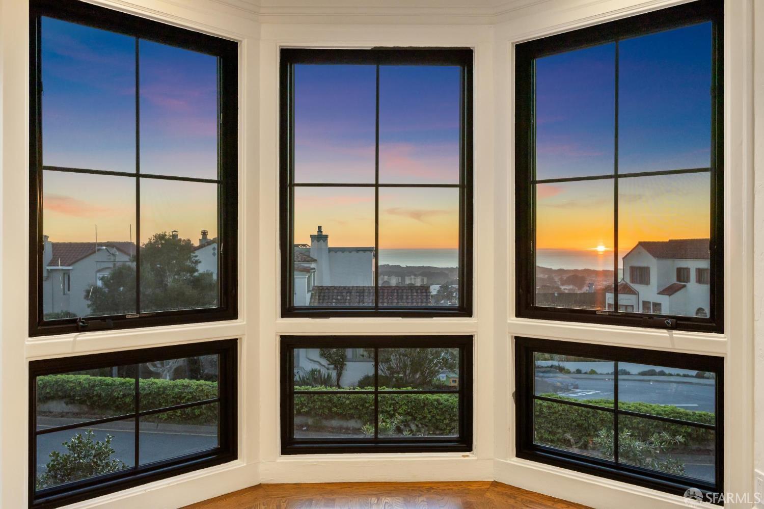 1380 Monterey Boulevard