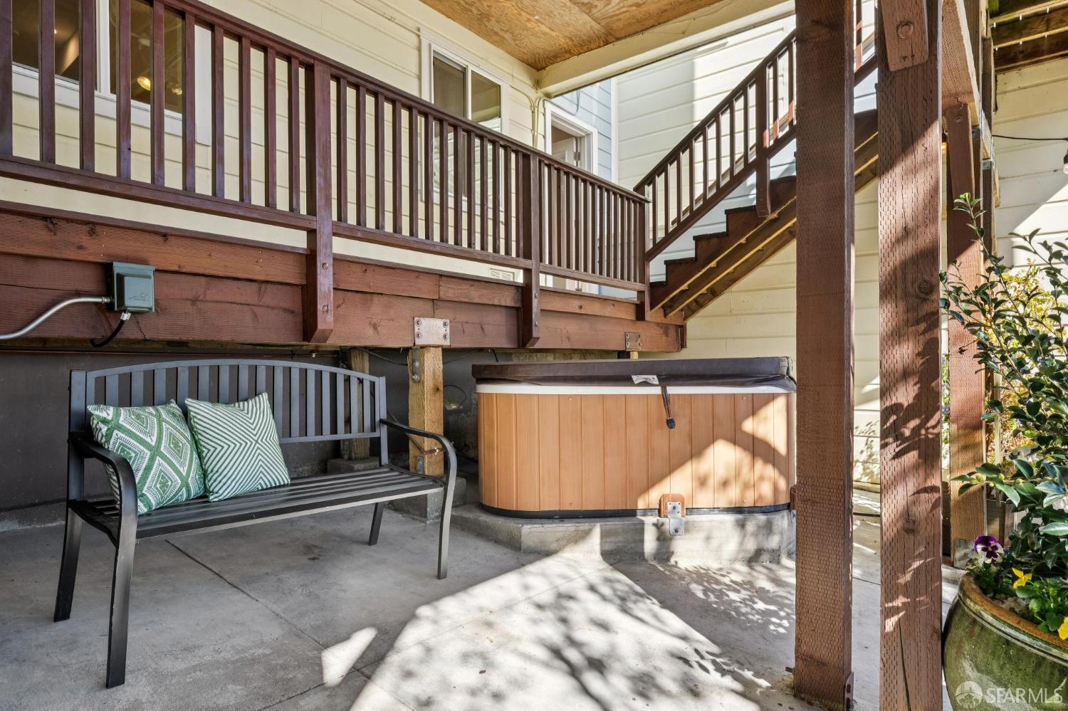 559 Mangels Avenue