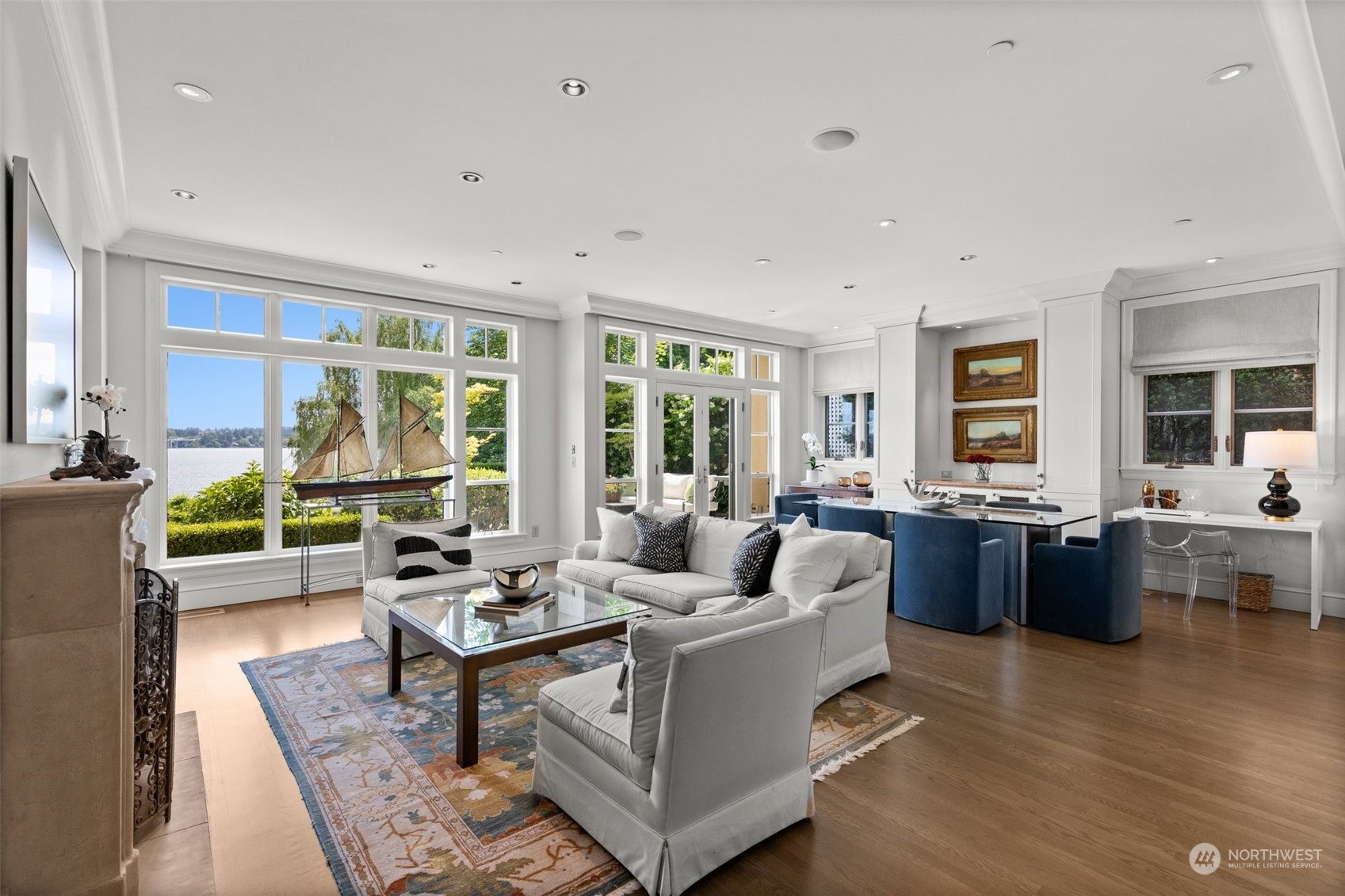 2061 43rd Avenue E Unit: 202