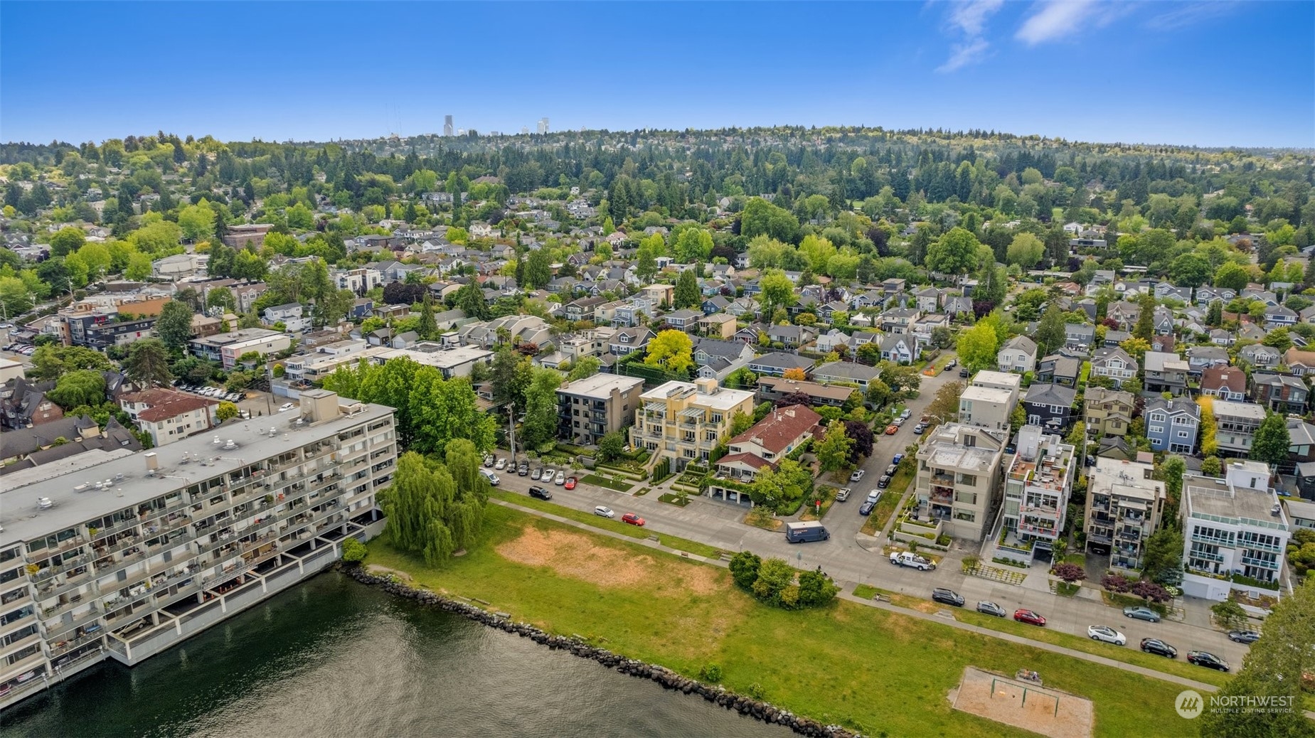 2061 43rd Avenue E Unit: 202