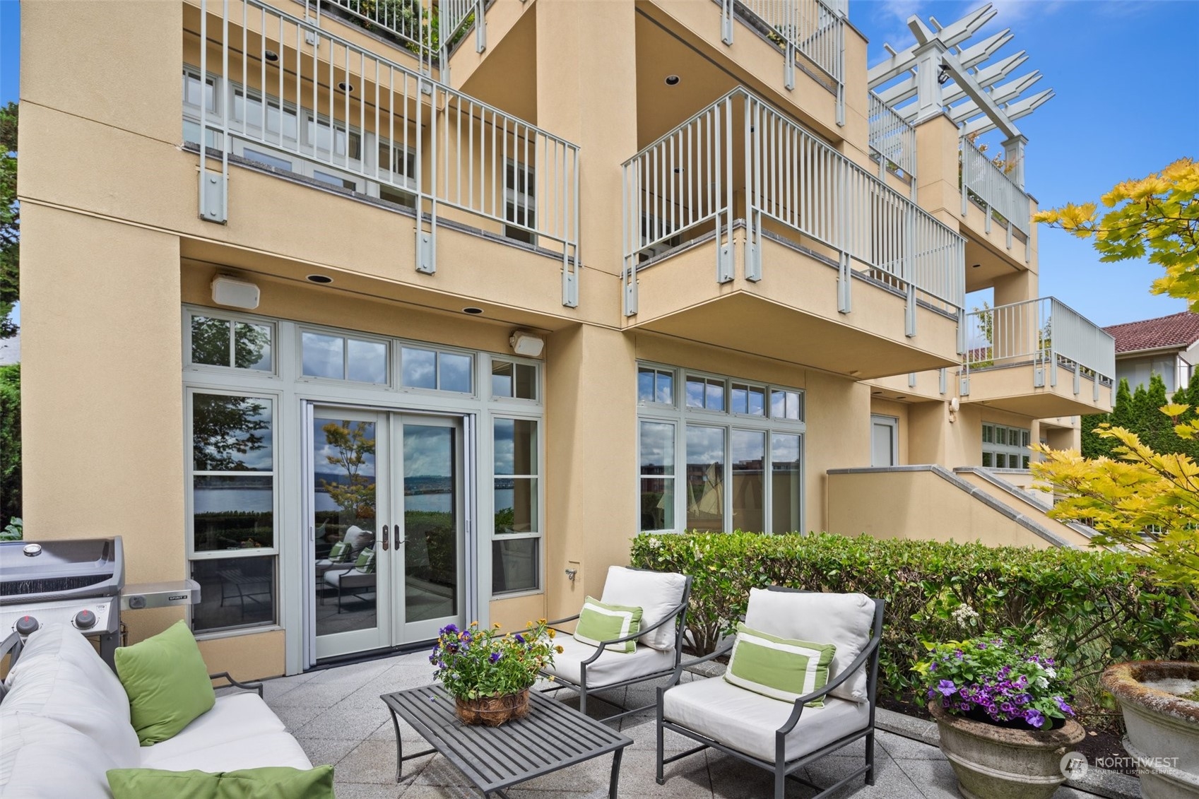 2061 43rd Avenue E Unit: 202