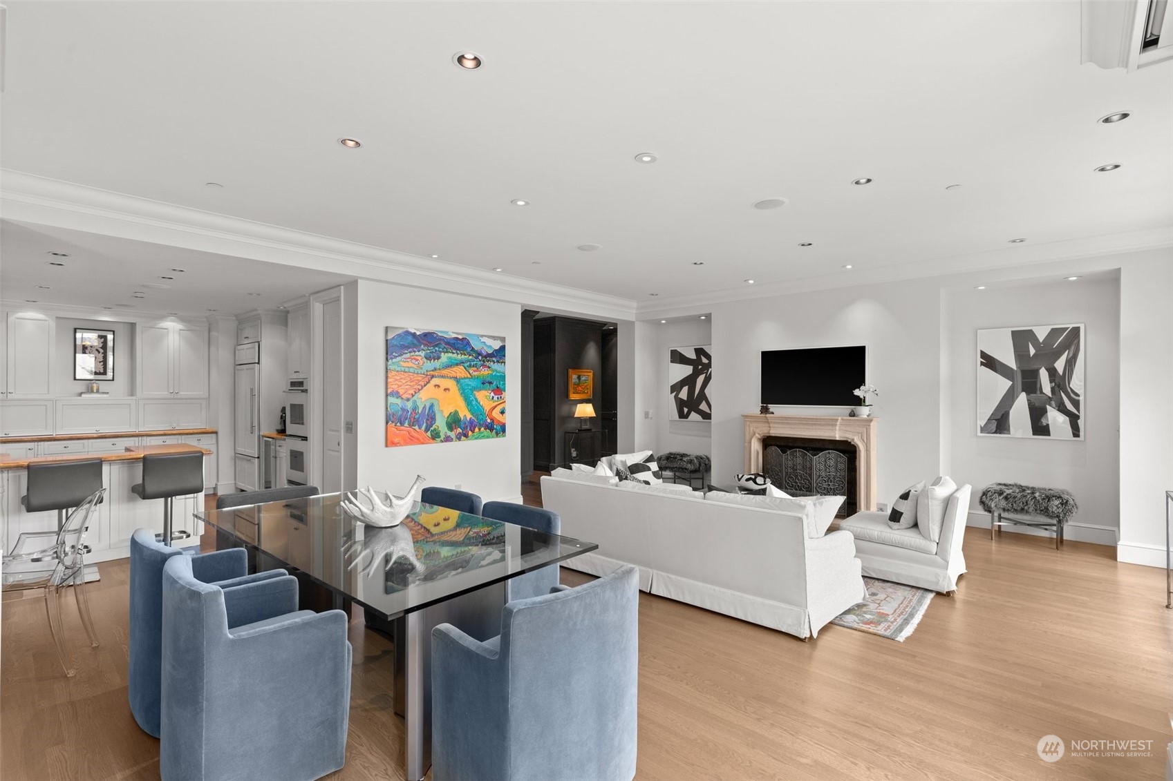 2061 43rd Avenue E Unit: 202