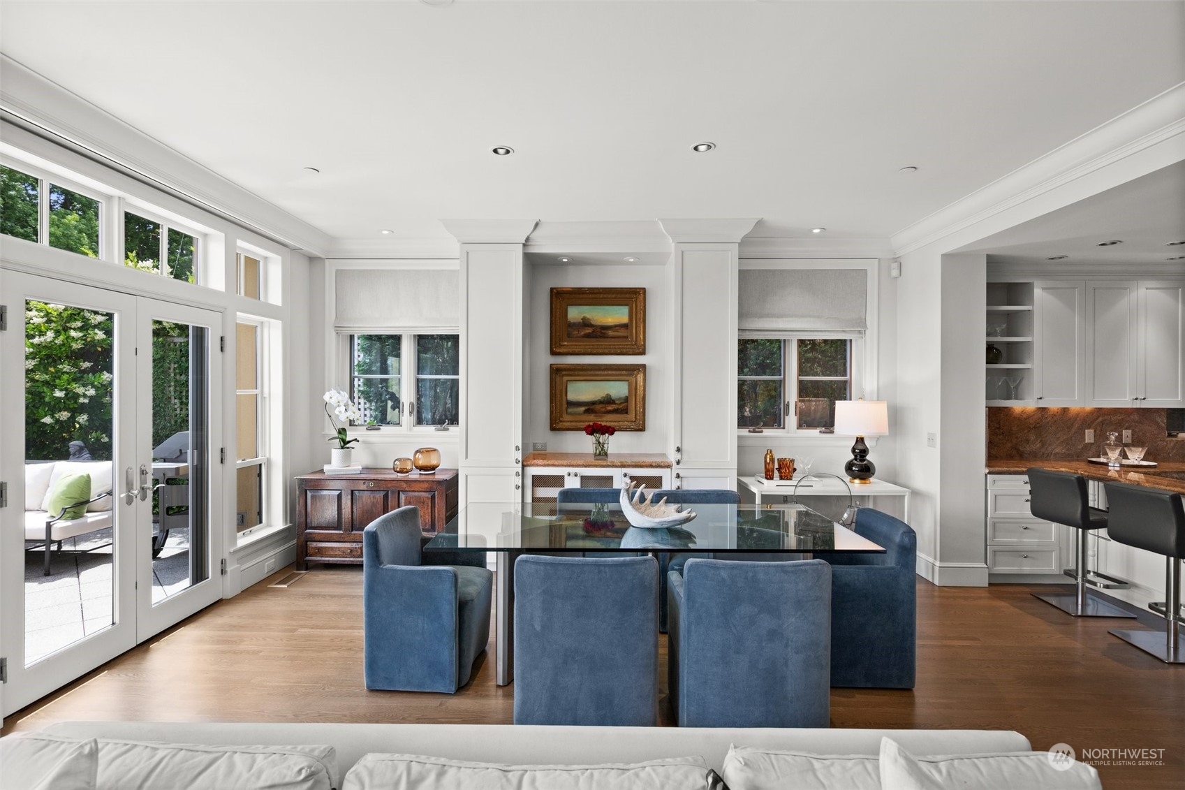 2061 43rd Avenue E Unit: 202