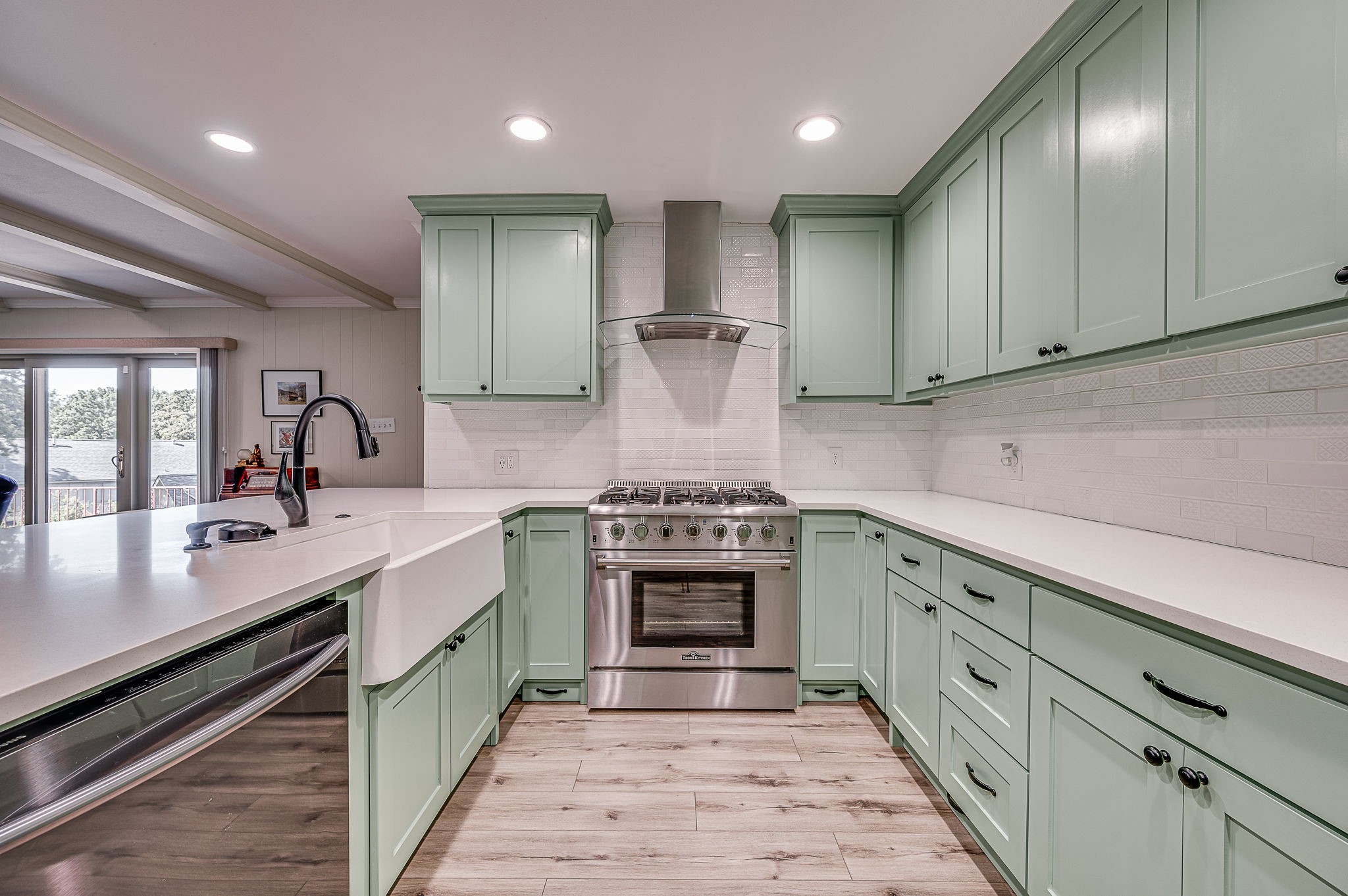 1814 Southpark Drive