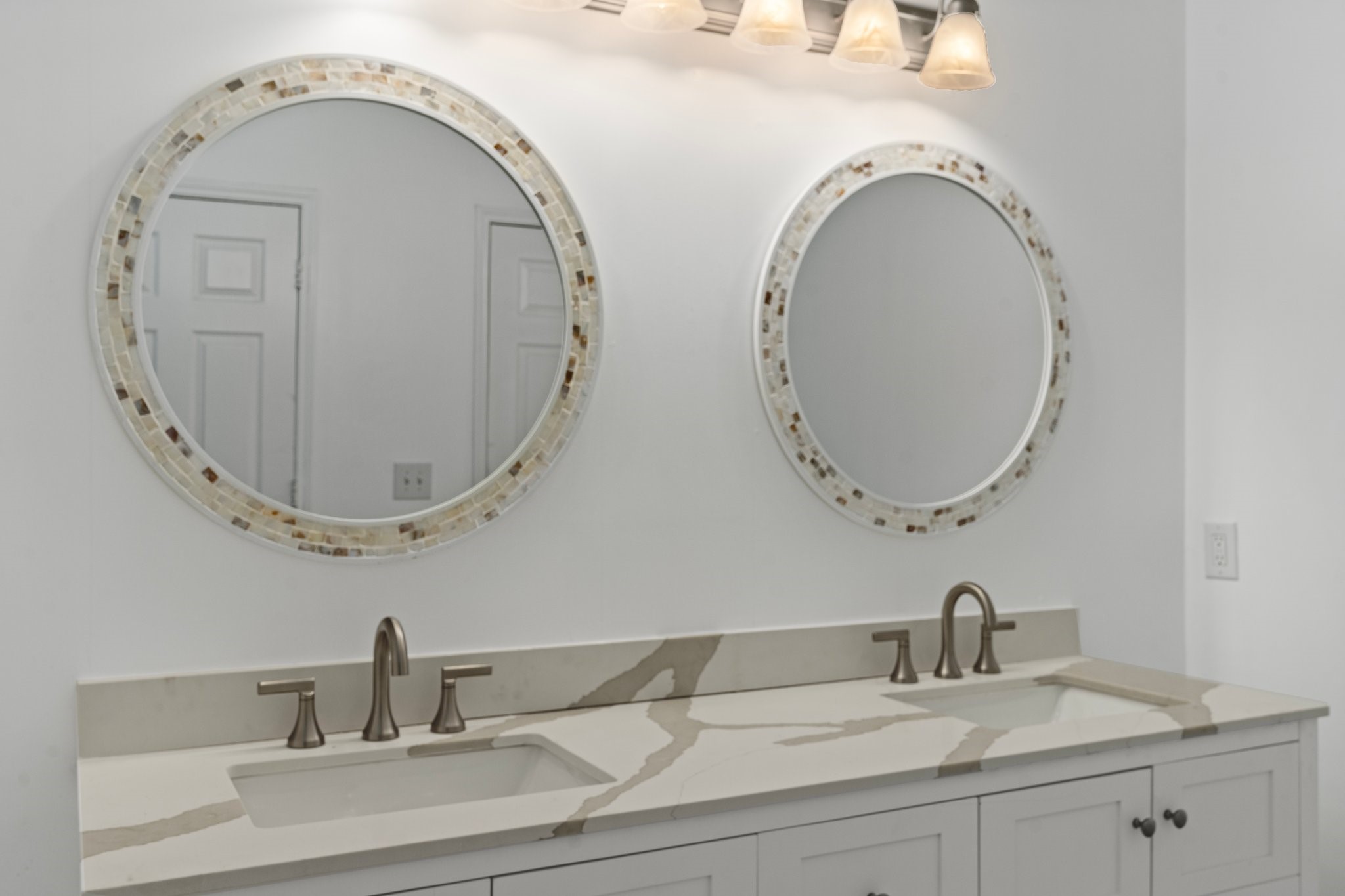 4411 Hopewell Street