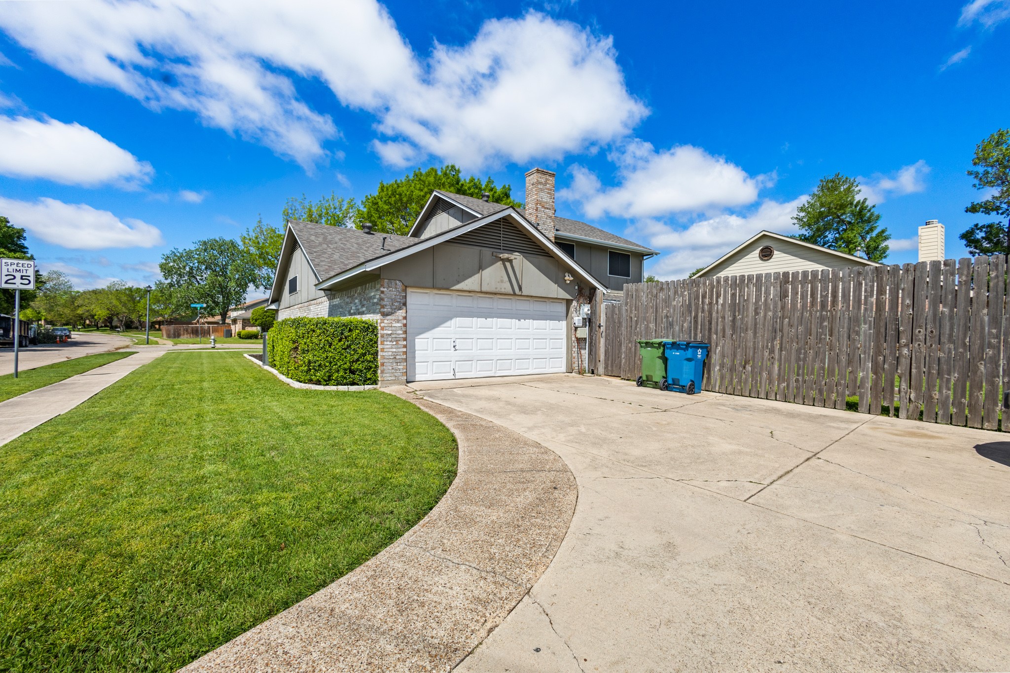 569 Calvert Court