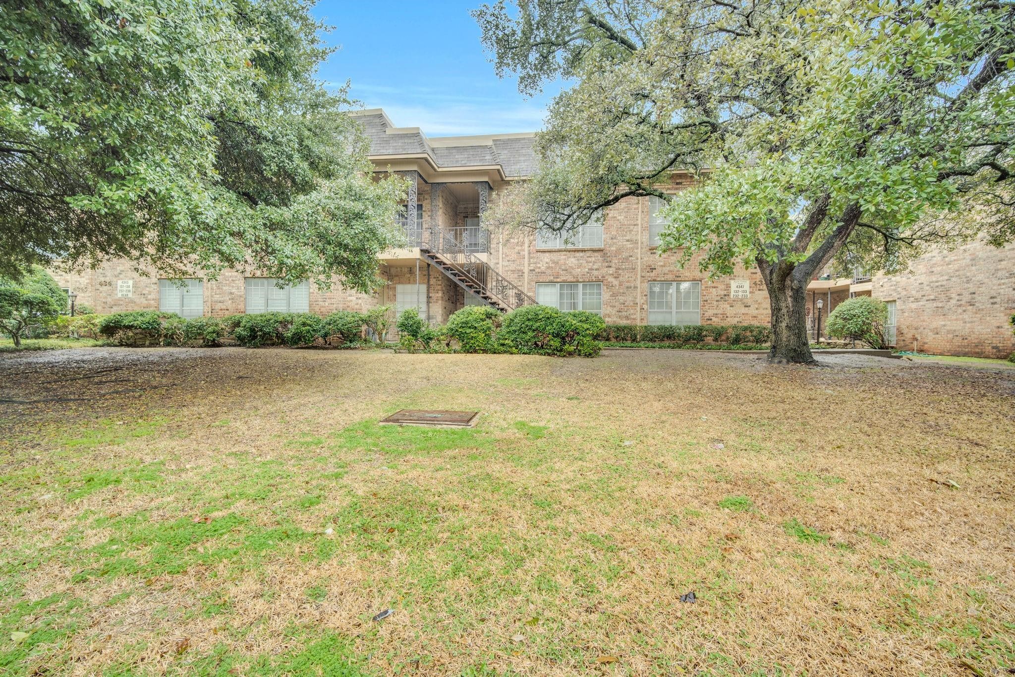 4347 Bellaire Drive S 232S