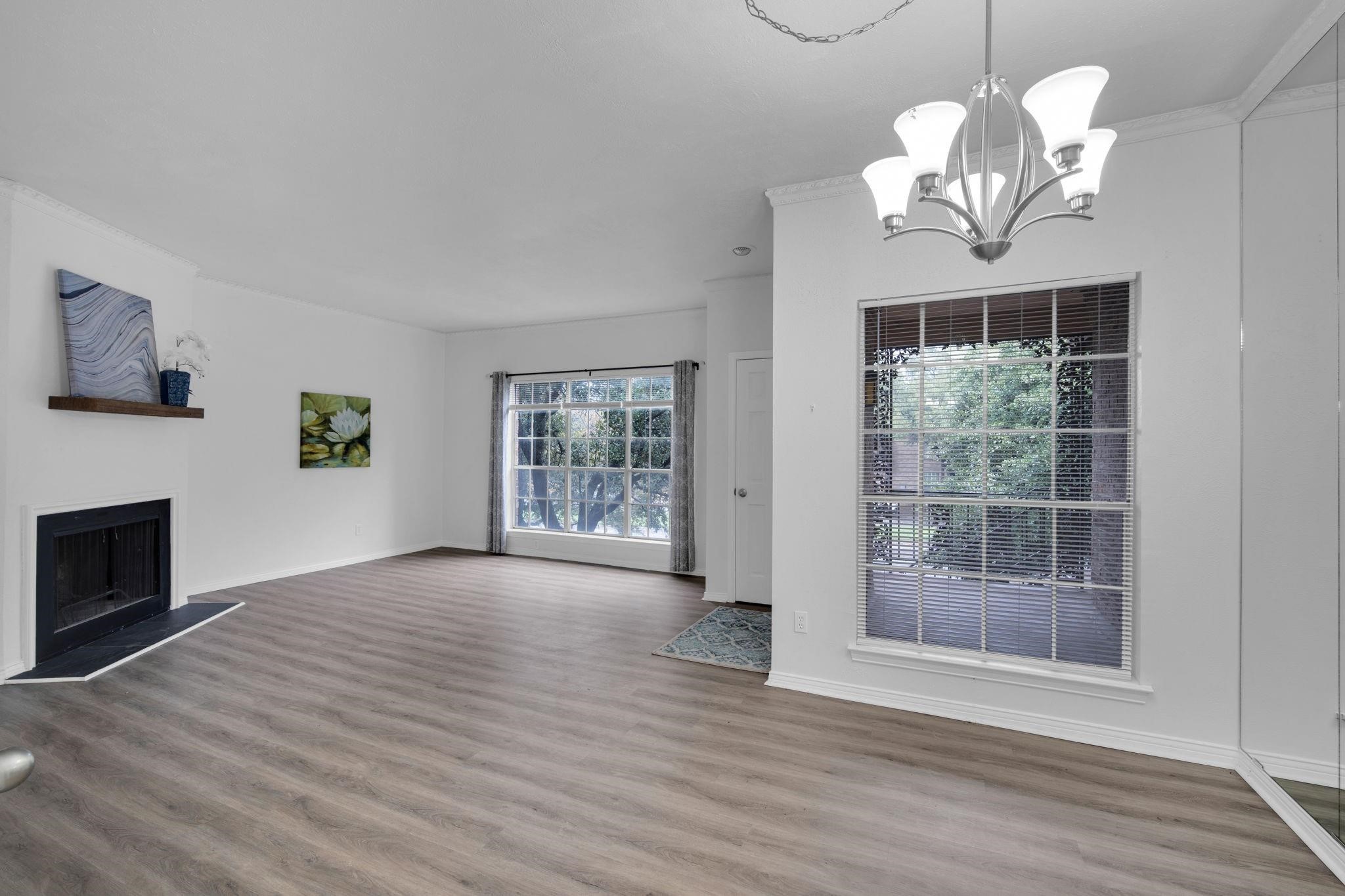 4347 Bellaire Drive S 232S