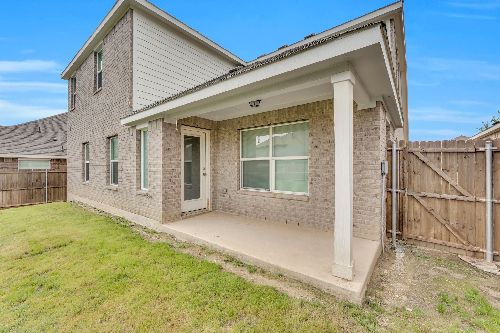 215 Greenhill Street