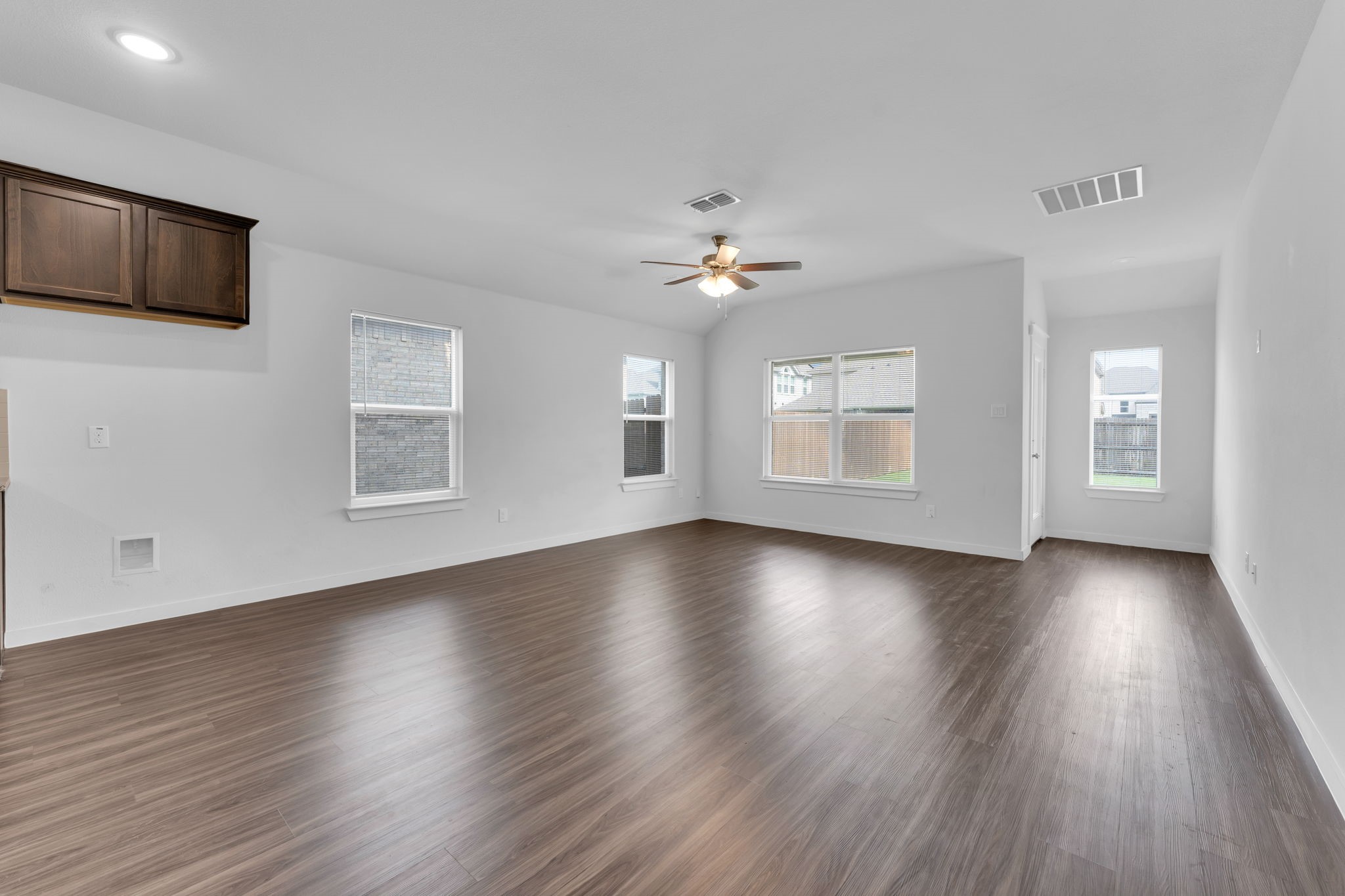 215 Greenhill Street