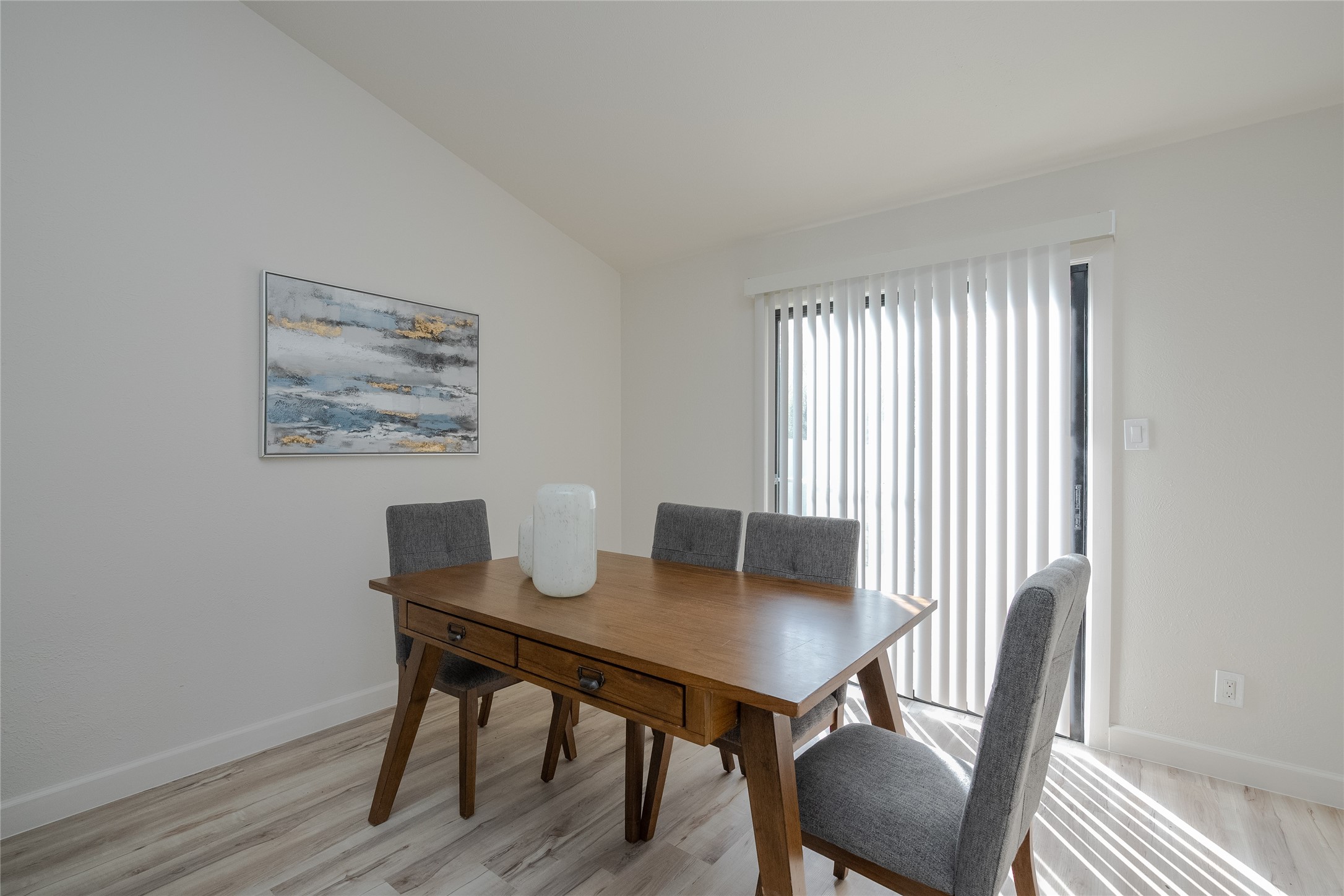 3732 Whitefern Drive