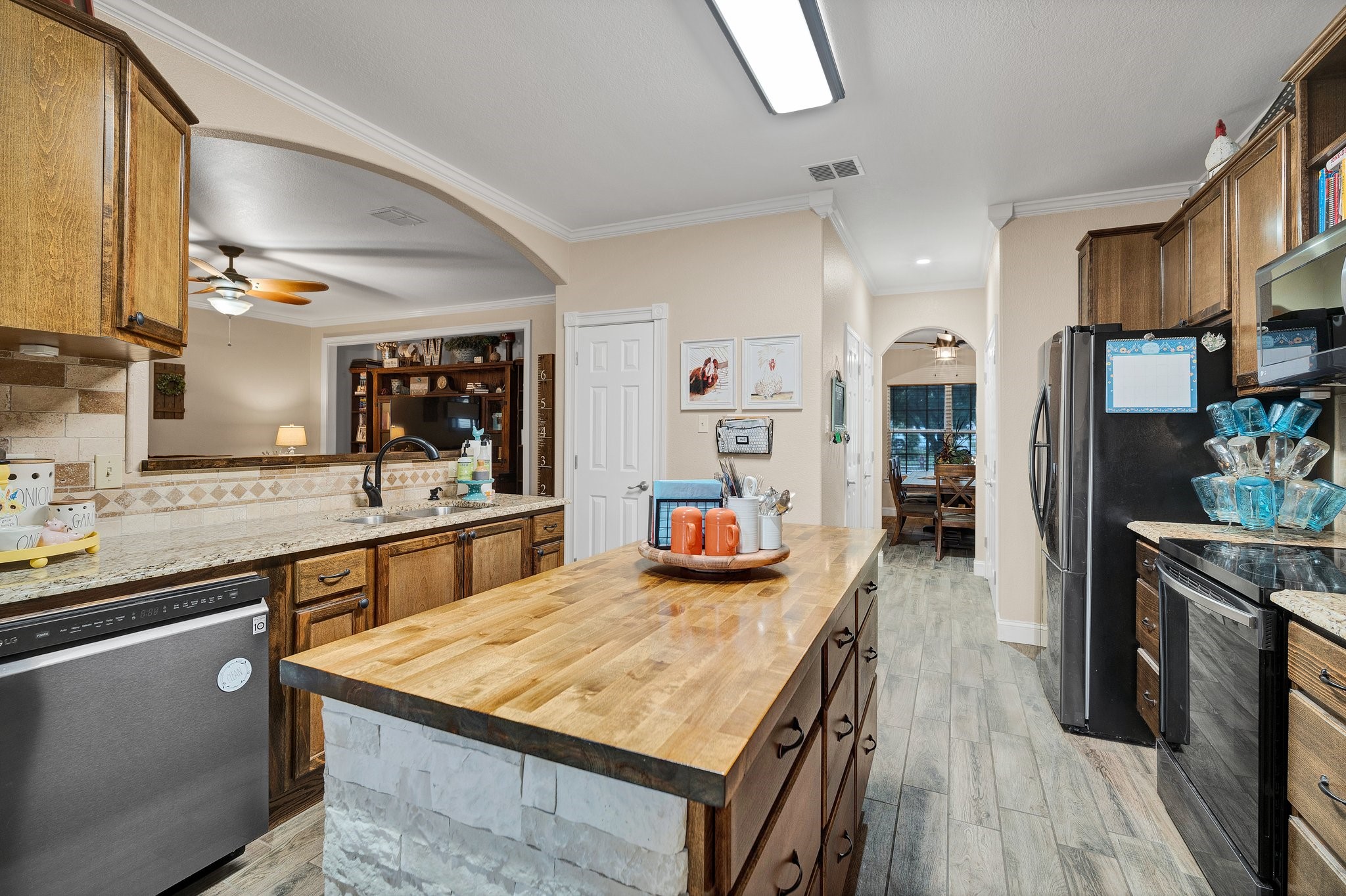 2012 Collington Drive