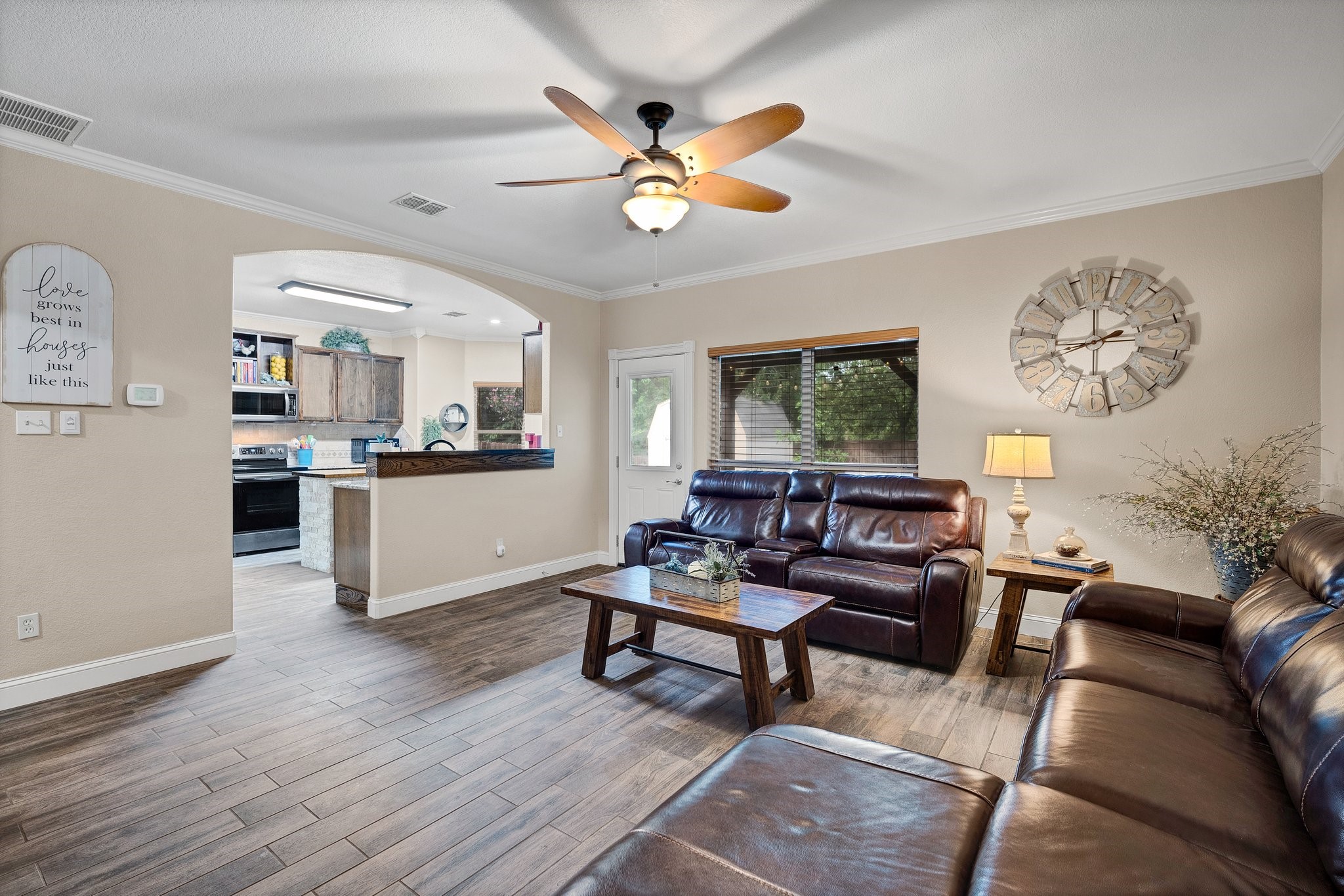 2012 Collington Drive