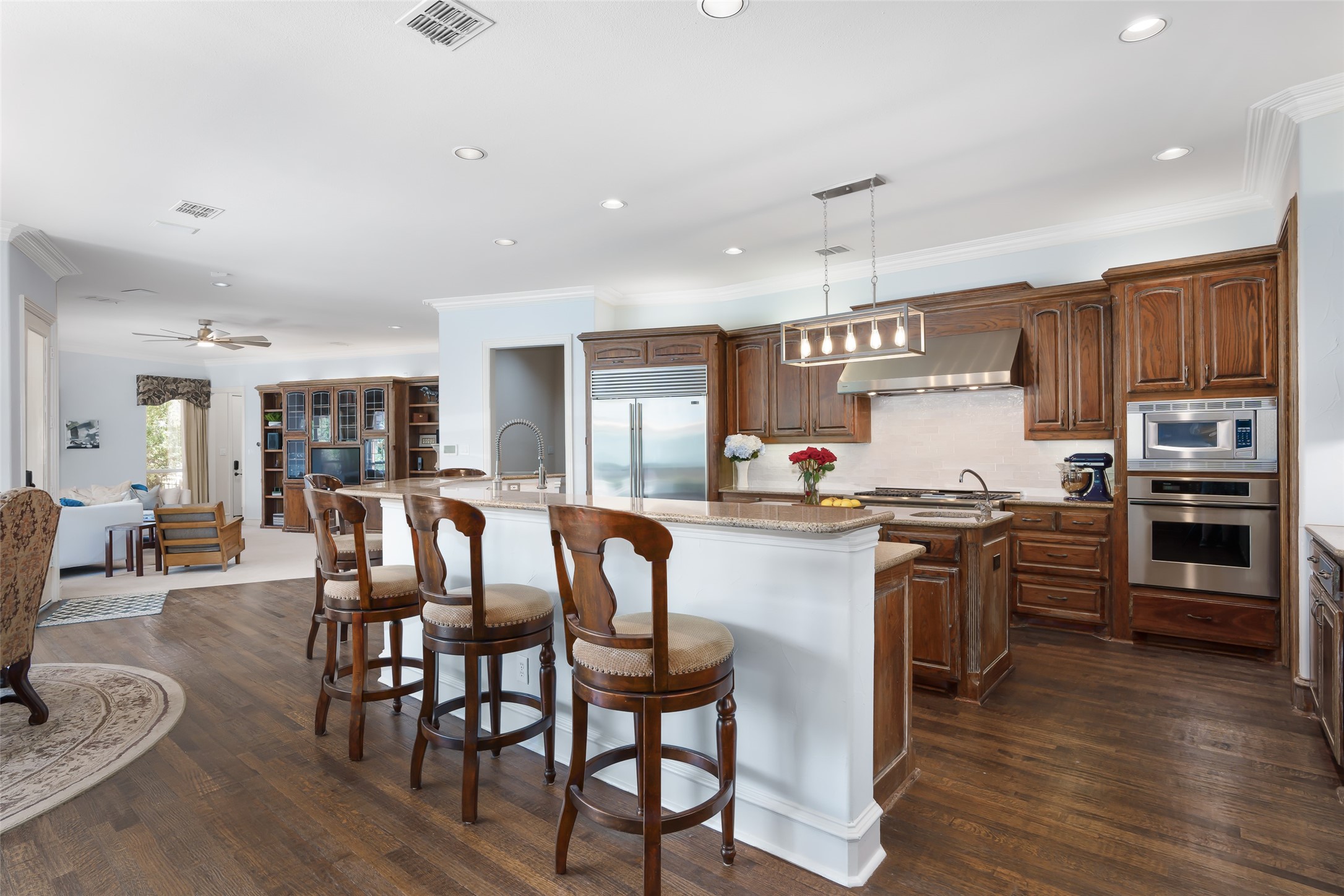 4 Spyglass Court