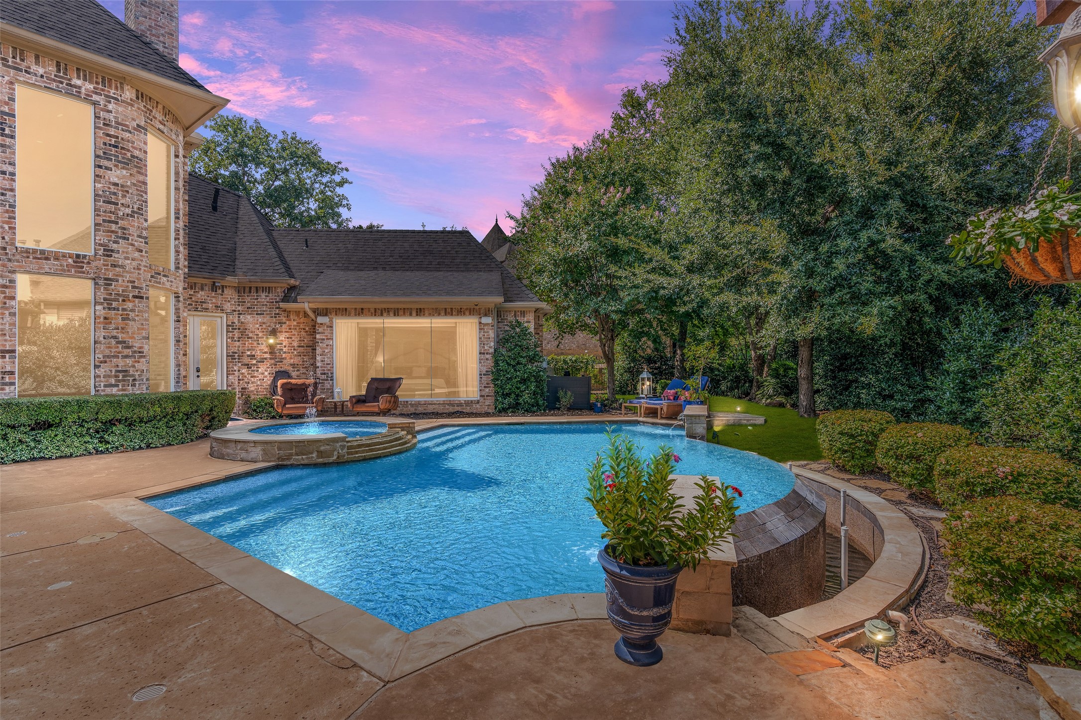 4 Spyglass Court