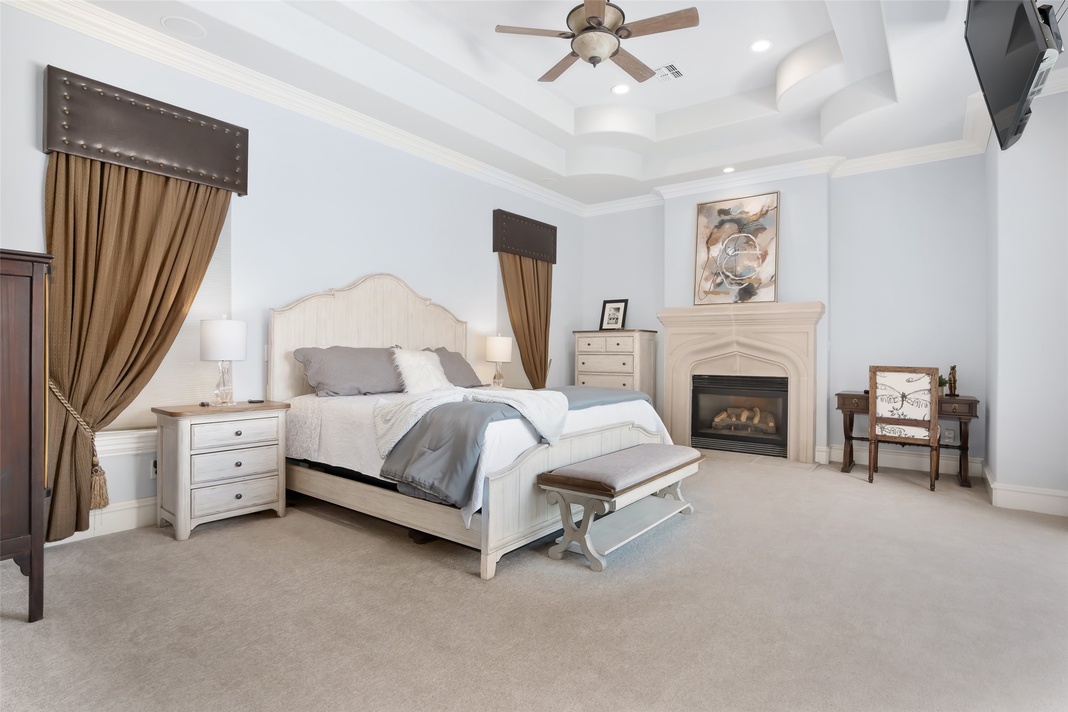 4 Spyglass Court