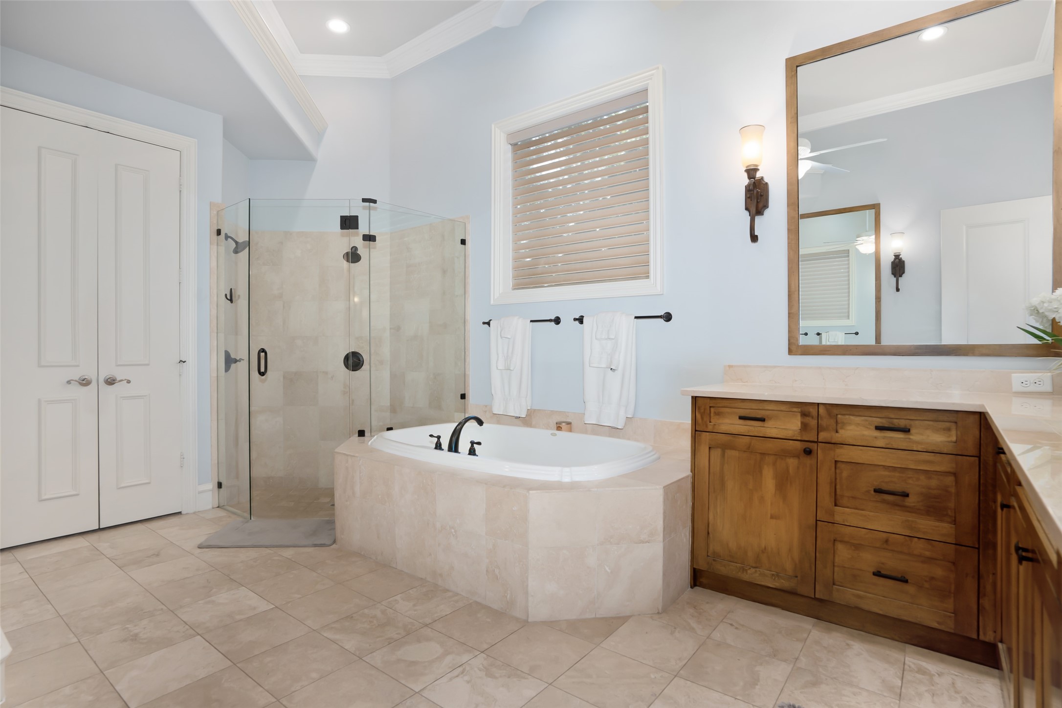 4 Spyglass Court
